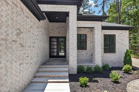 Photo of 21 Casino Circle, Hot Springs Village, AR 71909 (MLS # 26024229)