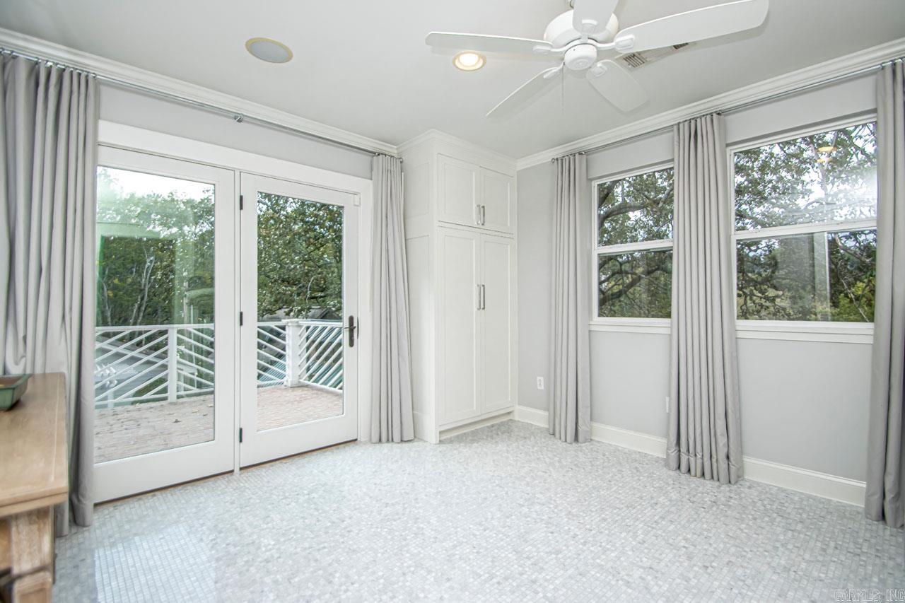 Hill Crest - Residential