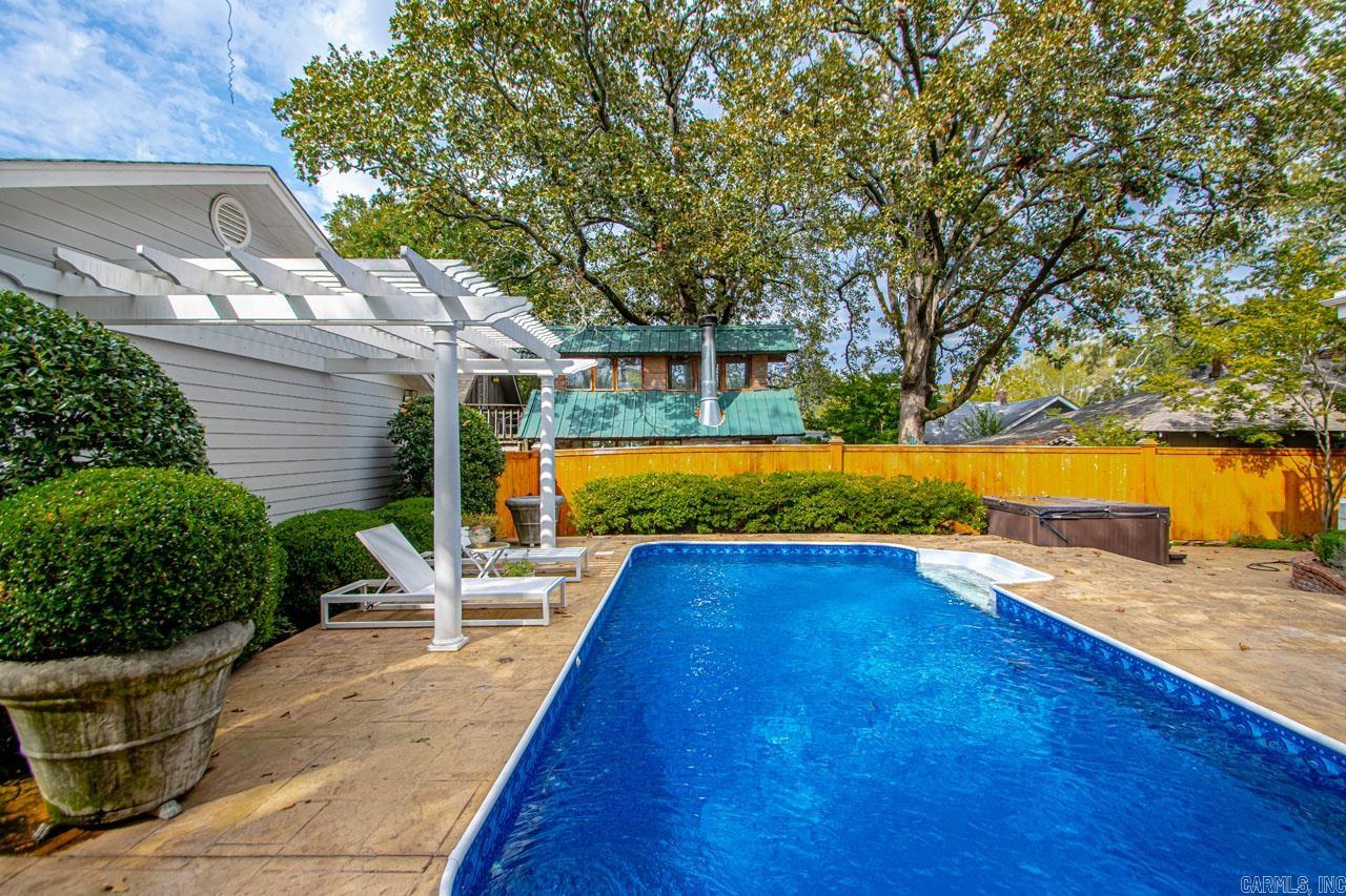 Hill Crest - Residential