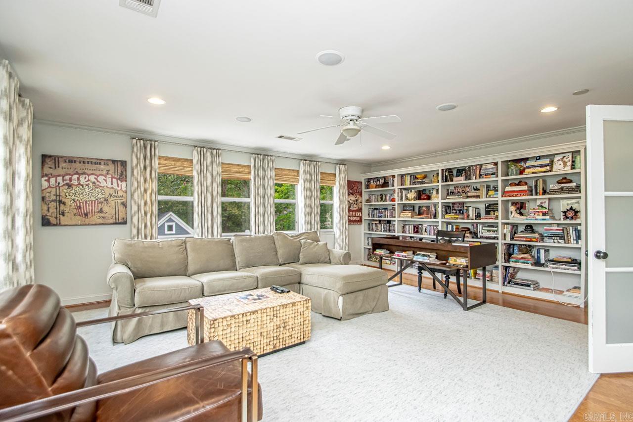 Hill Crest - Residential