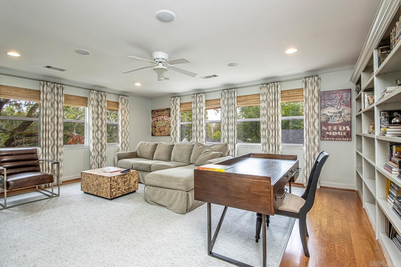 Hill Crest - Residential