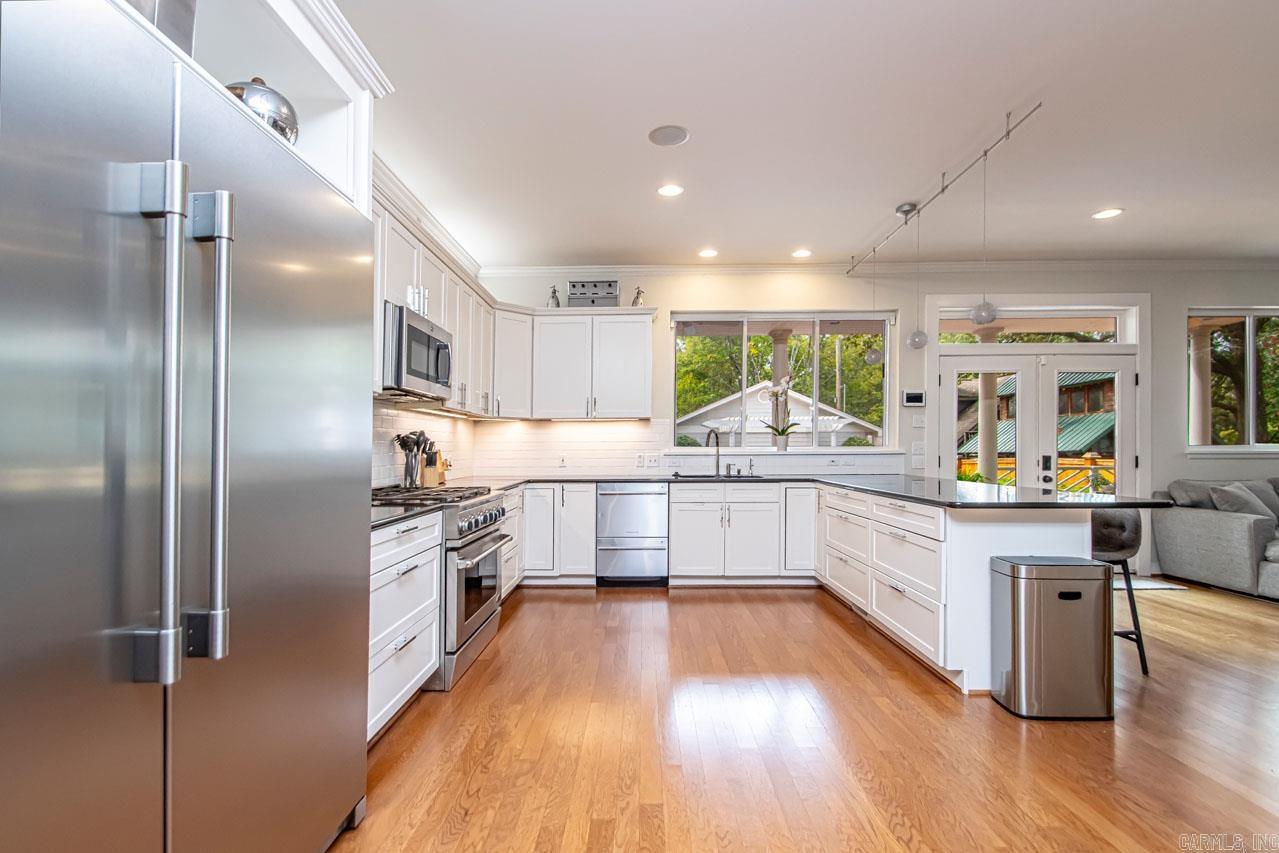 Hill Crest - Residential