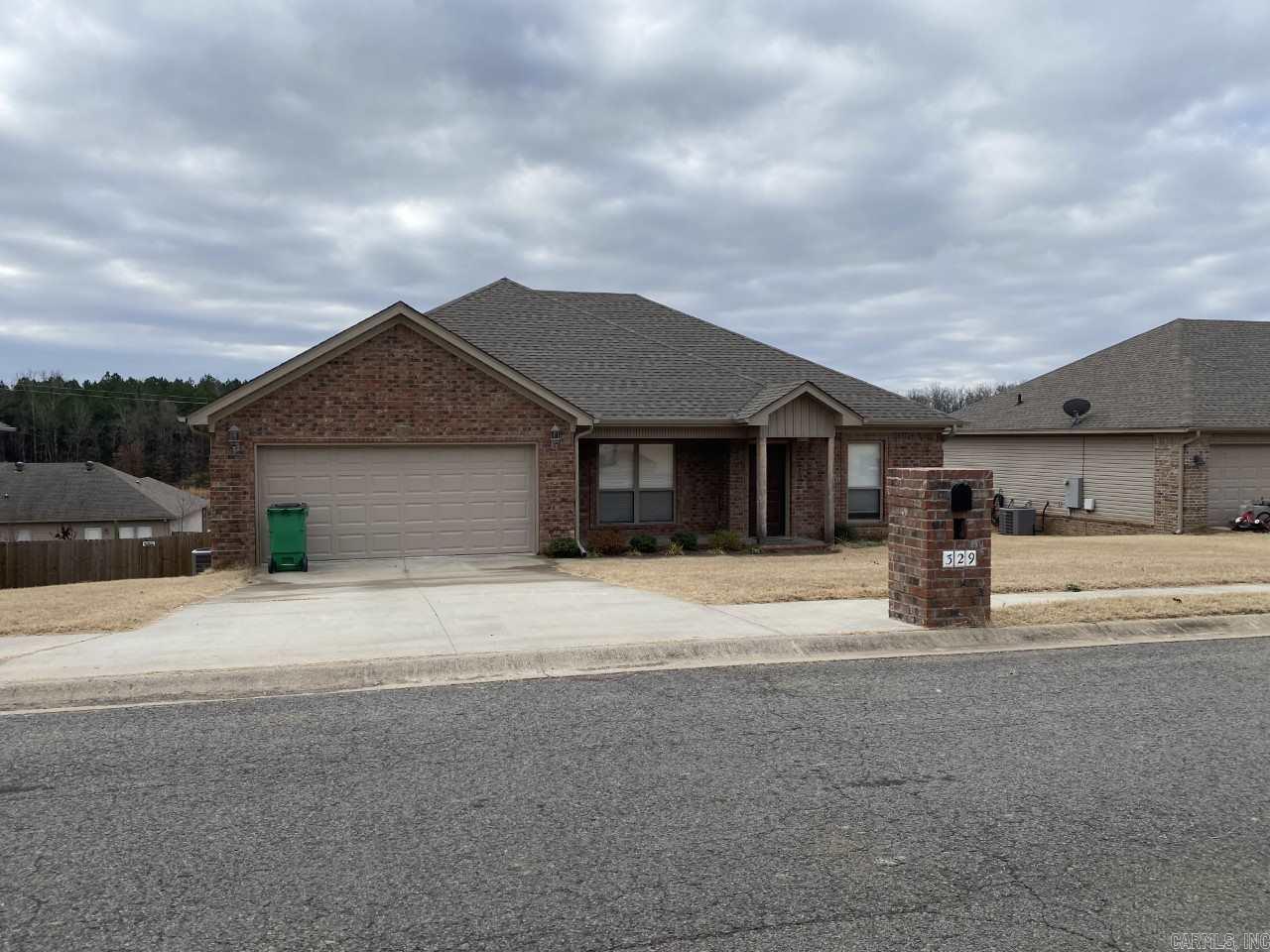 Cross Creek - Residential Lease