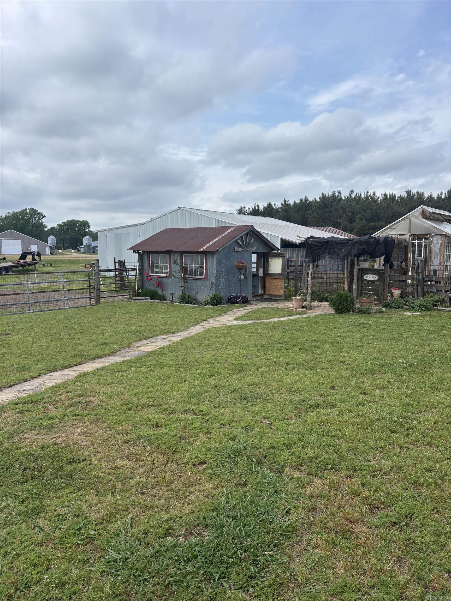 Metes & Bounds - Residential