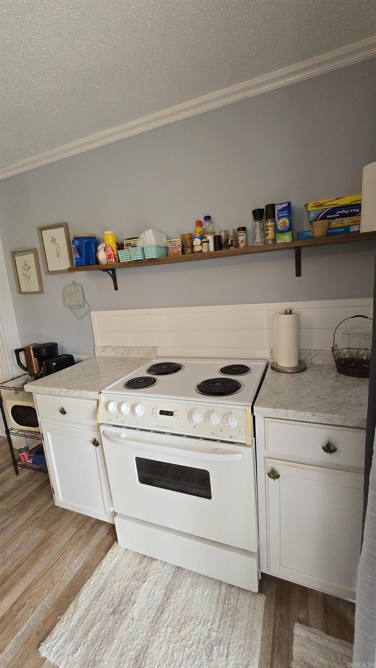 SUMMERHILL PLACE CONDOS - Residential