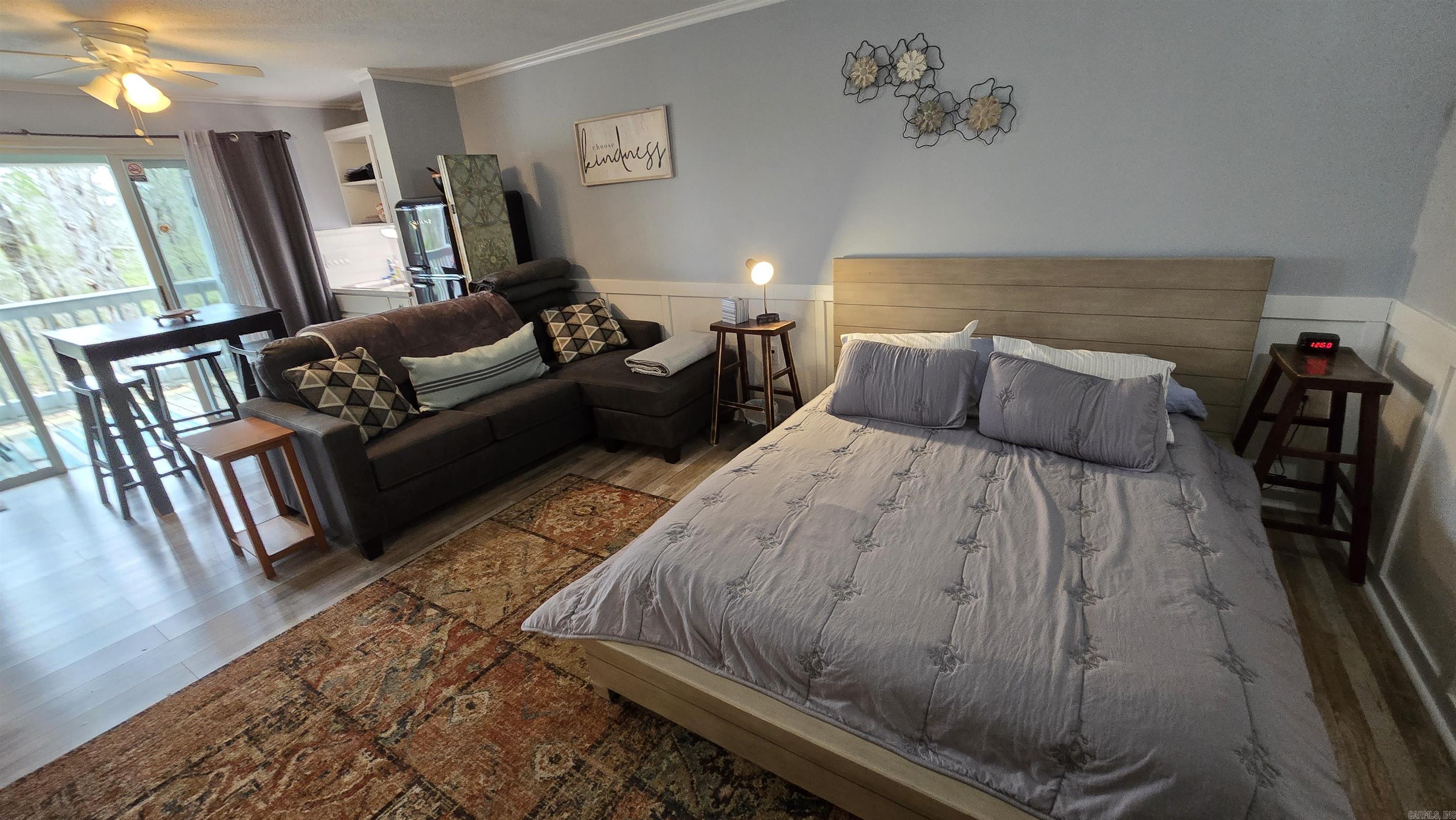 SUMMERHILL PLACE CONDOS - Residential