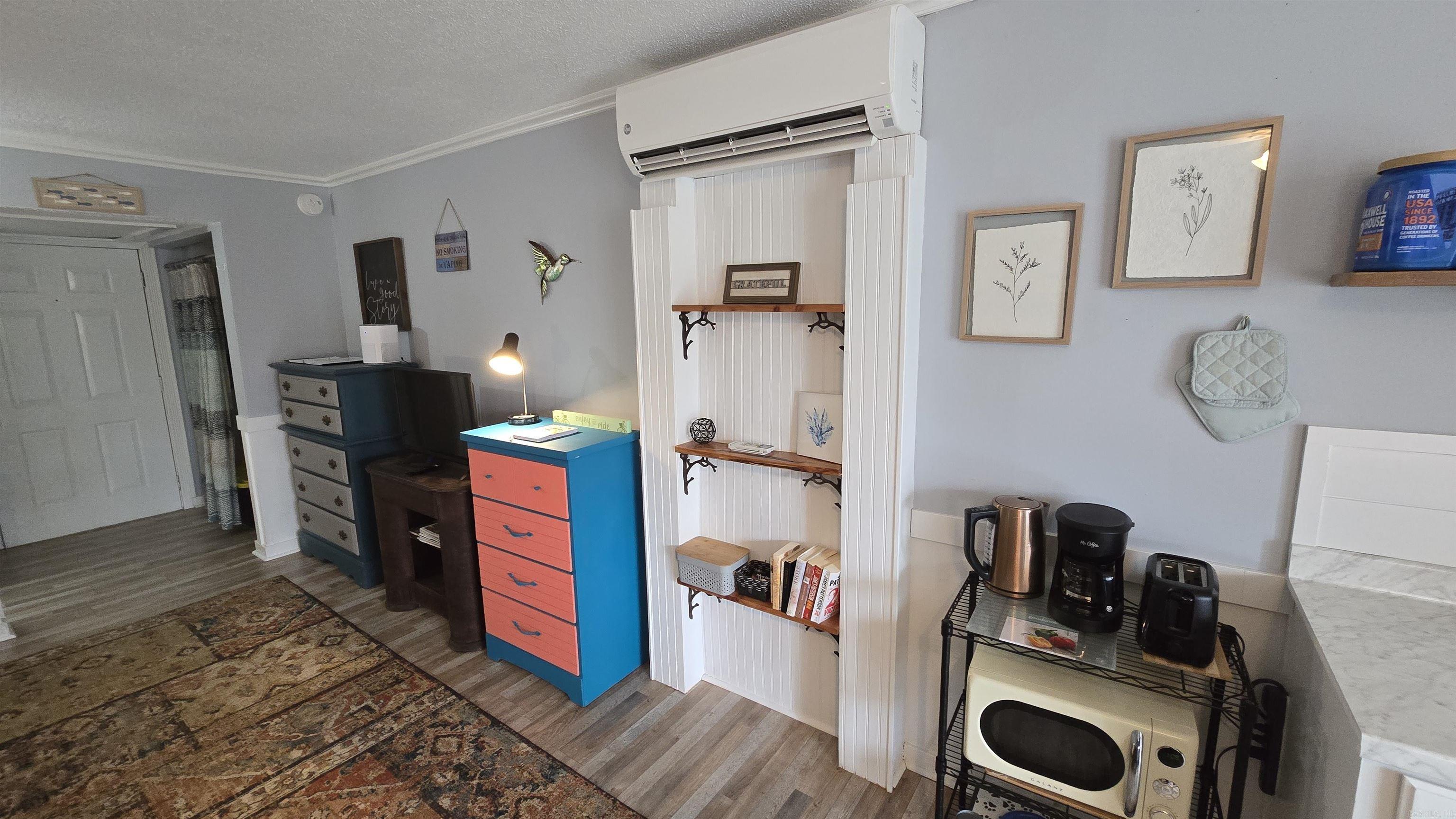 SUMMERHILL PLACE CONDOS - Residential