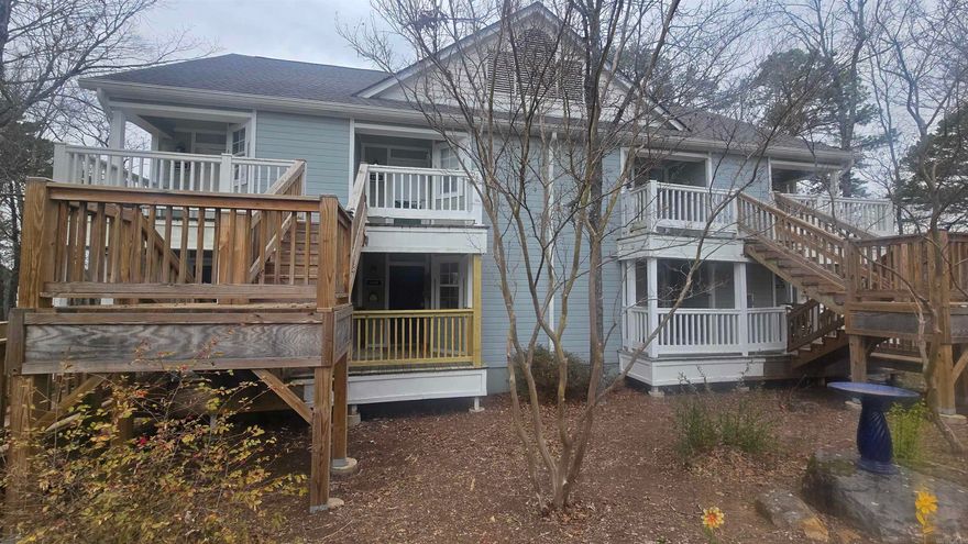 Nicely remodeled condo in Fairfield Bay! Enjoy an open floor plan with new appliances, a walk-in shower, and a newly replaced heat and air system. Comes with washer and dryer, and could be mostly furnished with the right offer. Live steps from adventure—Fairfield Bay offers 3 pools, 2 golf courses, 100+ miles of UTV/ATV trails, hiking and biking paths, a marina on Greers Ferry Lake, tennis, pickleball, mini-golf, bowling, restaurants, and community events. Perfect for a getaway or full-time living—move in and start enjoying! Property has been a nightly rental. Any bookings past a closing date will be moved to new owner or new owner can cancel to use it full time themselves. Hurry!