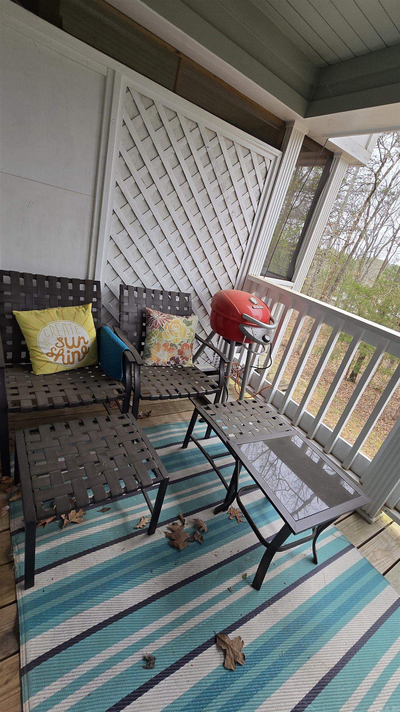 SUMMERHILL PLACE CONDOS - Residential