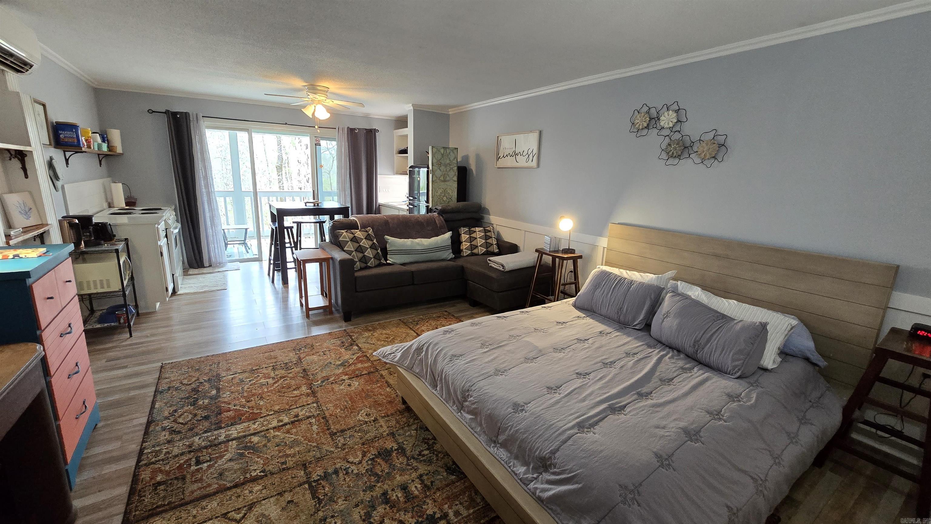 SUMMERHILL PLACE CONDOS - Residential