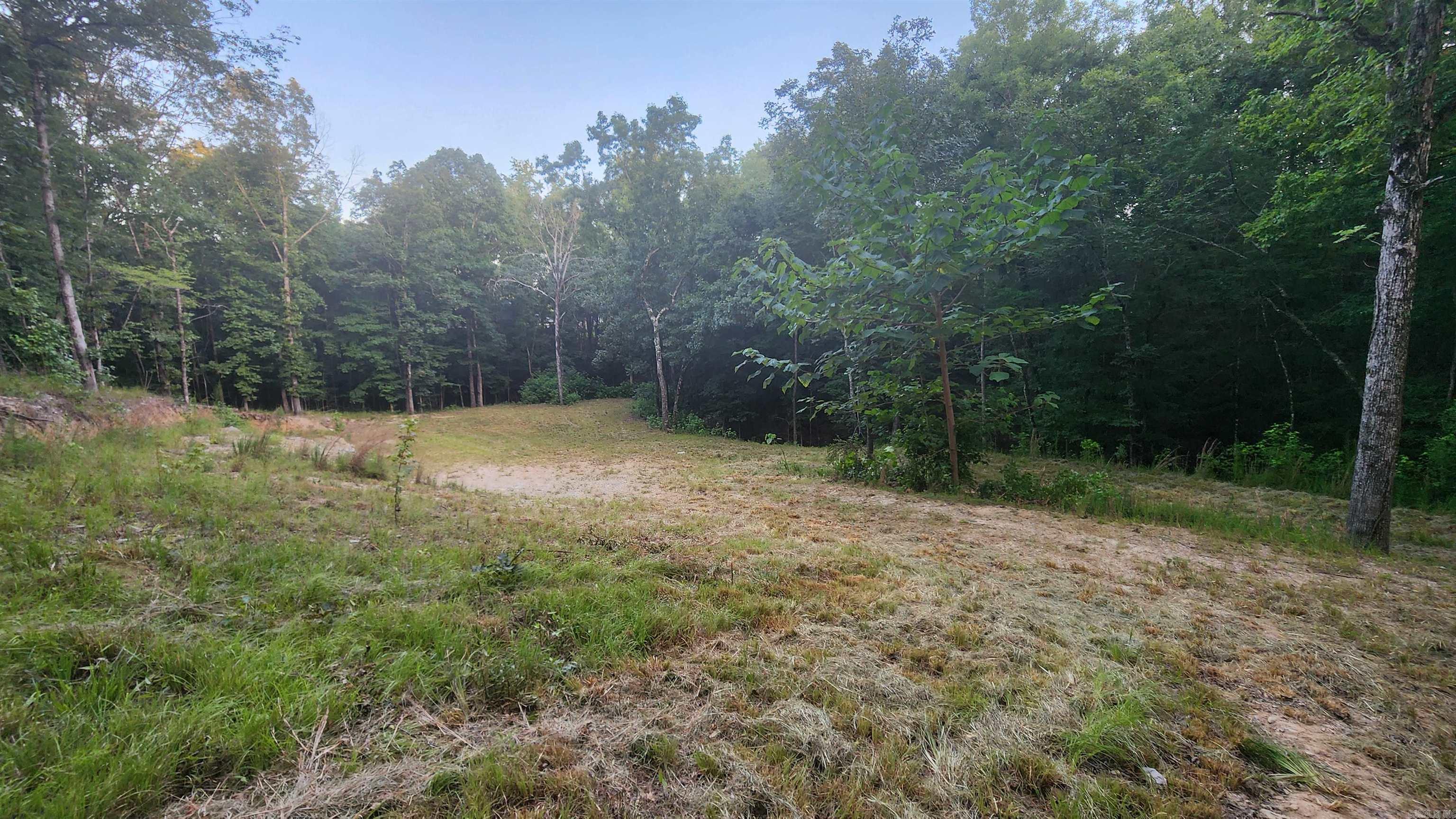 Lakeside Mountain - Land