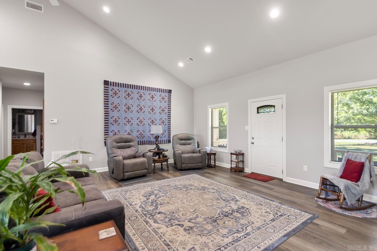 BISMARCK ESTATES - Residential