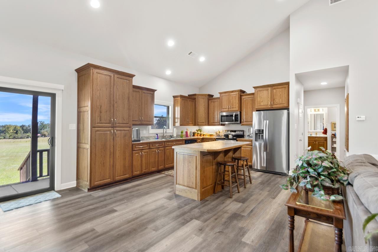 BISMARCK ESTATES - Residential