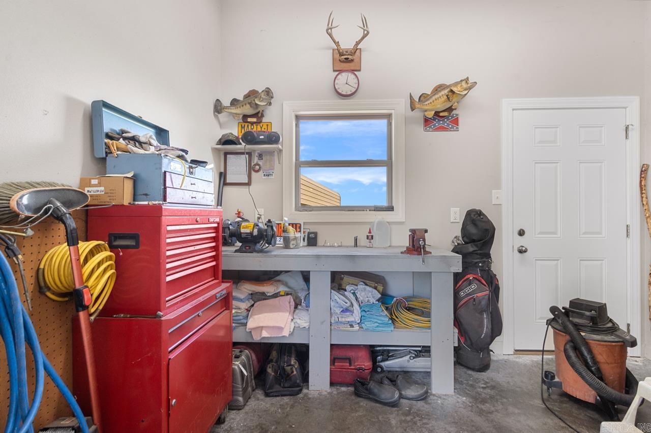 BISMARCK ESTATES - Residential