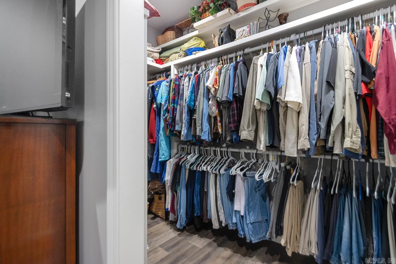 BISMARCK ESTATES - Residential