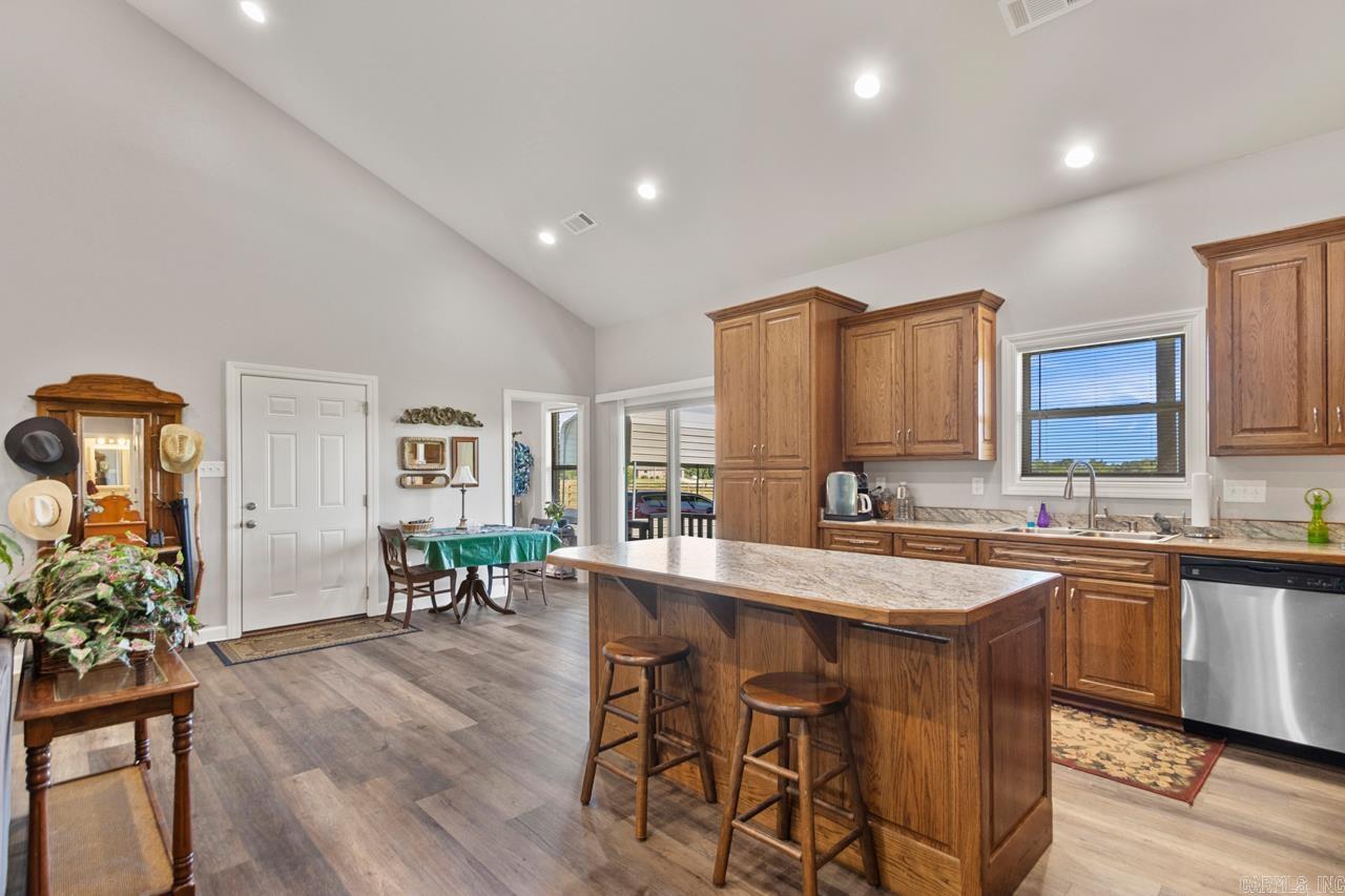 BISMARCK ESTATES - Residential