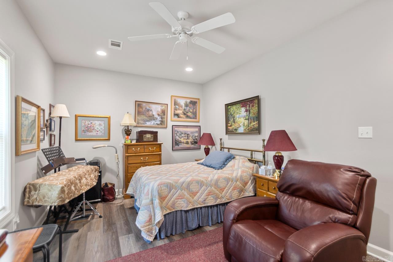 BISMARCK ESTATES - Residential