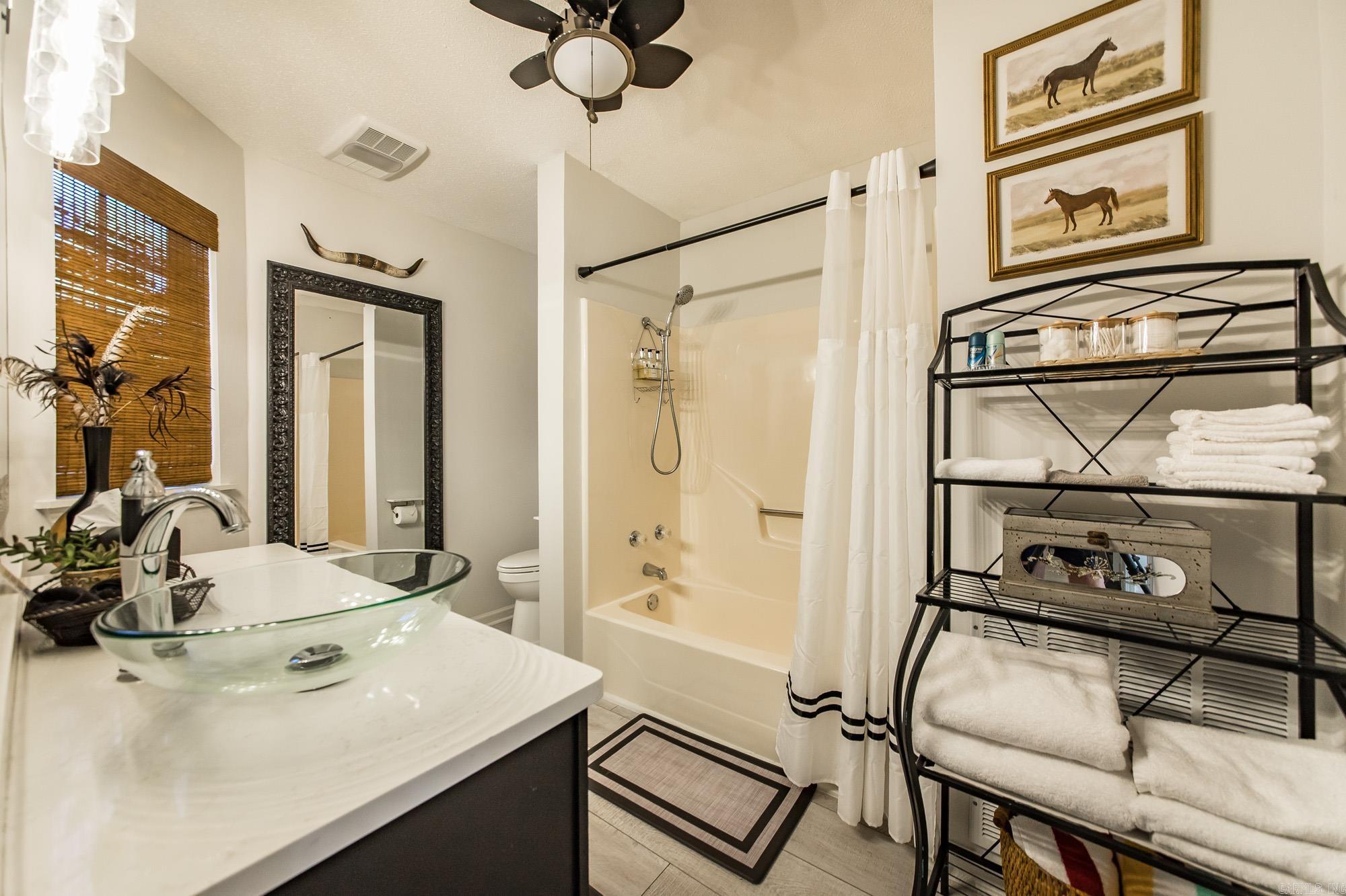 Summerhill Place Condos - Residential