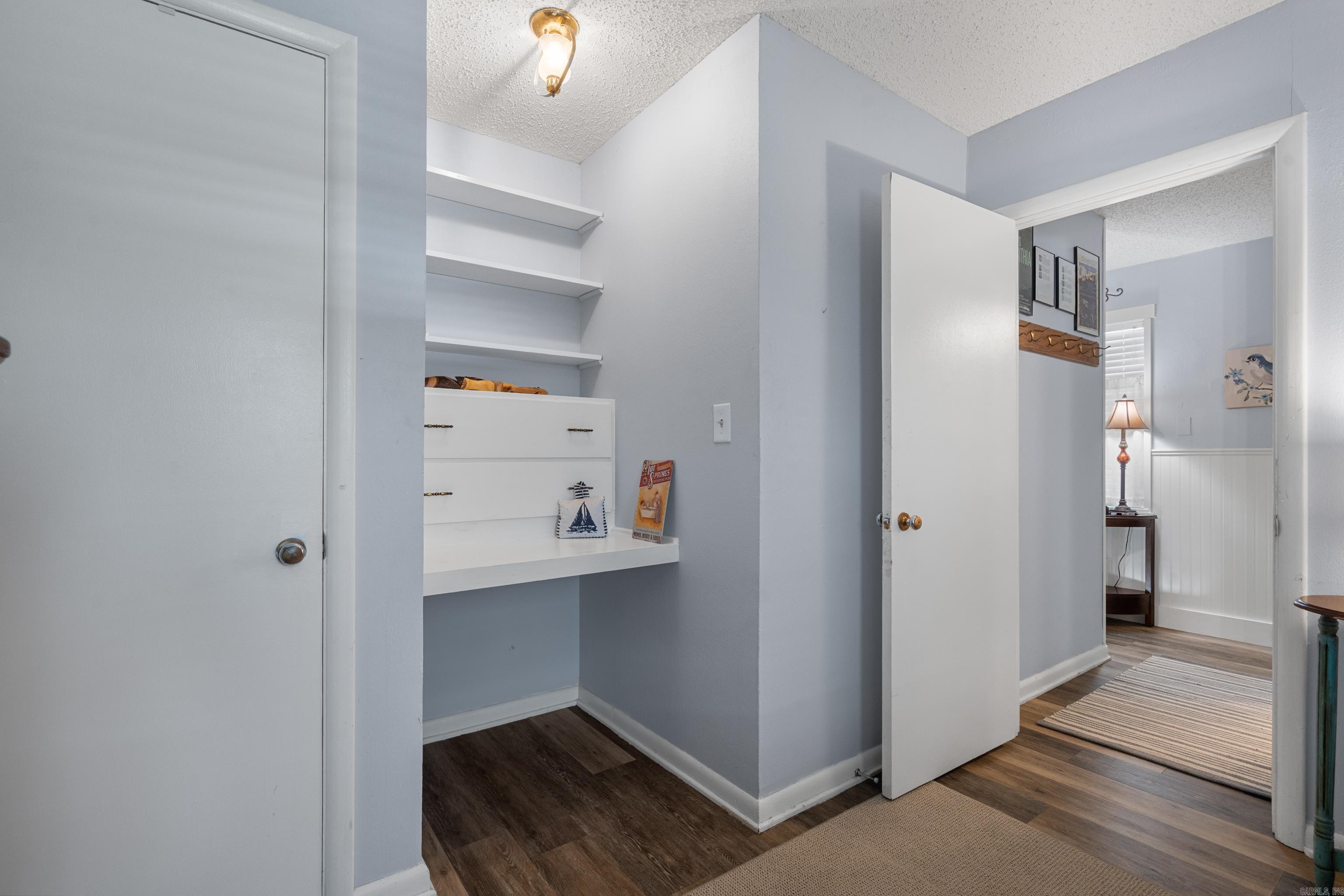 WESTWARD HO HEIGHTS - IN - Residential