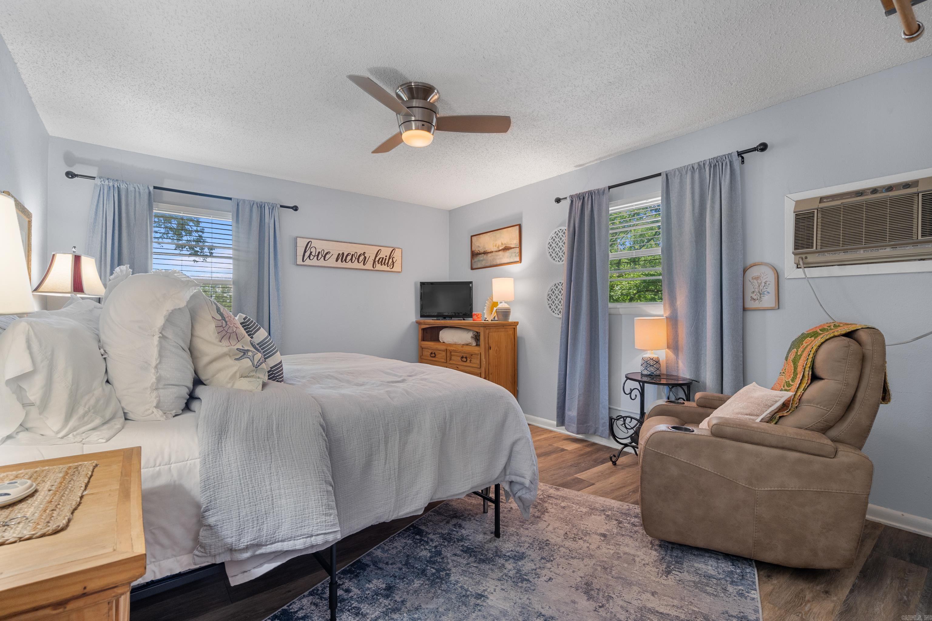 WESTWARD HO HEIGHTS - IN - Residential