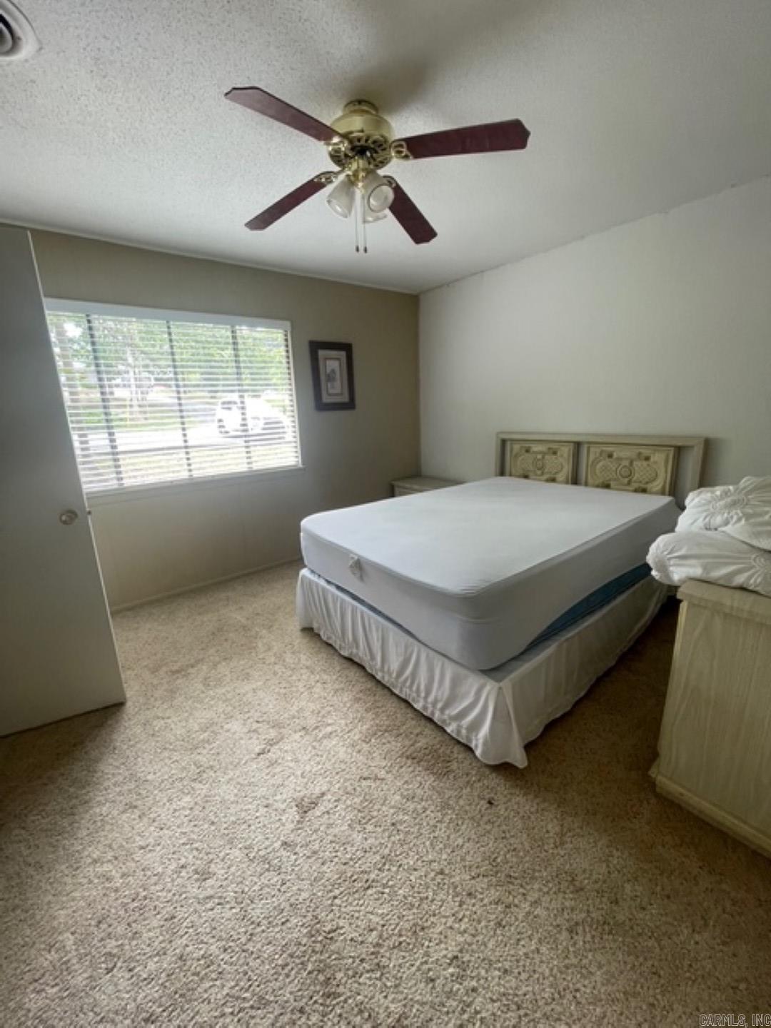 CHELSEA GLADE CONDO - Residential
