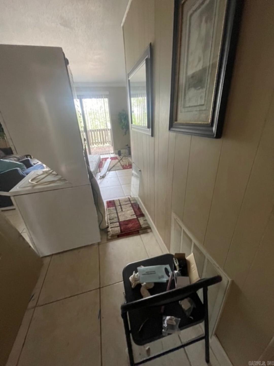 CHELSEA GLADE CONDO - Residential