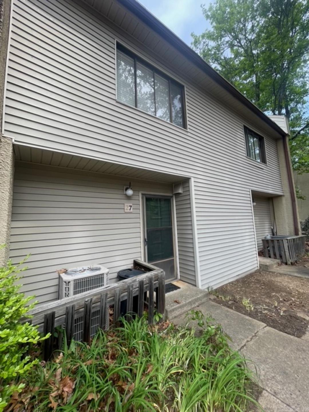 CHELSEA GLADE CONDO - Residential