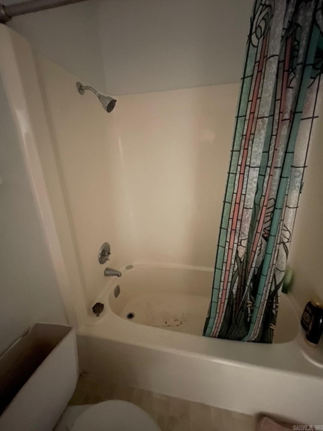 CHELSEA GLADE CONDO - Residential