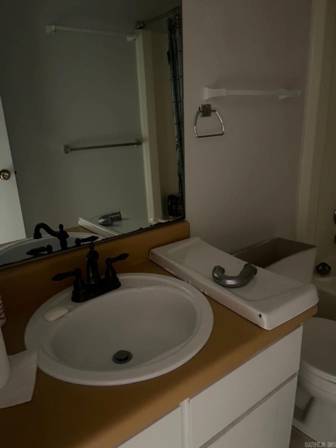 CHELSEA GLADE CONDO - Residential