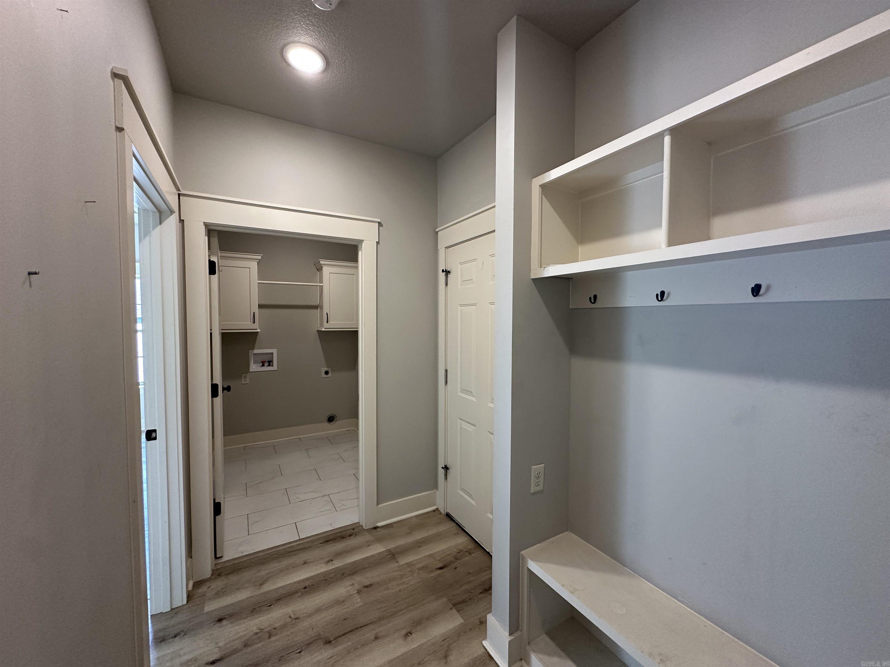 GATLIN CROSSING AT WHISPERING HI - Residential