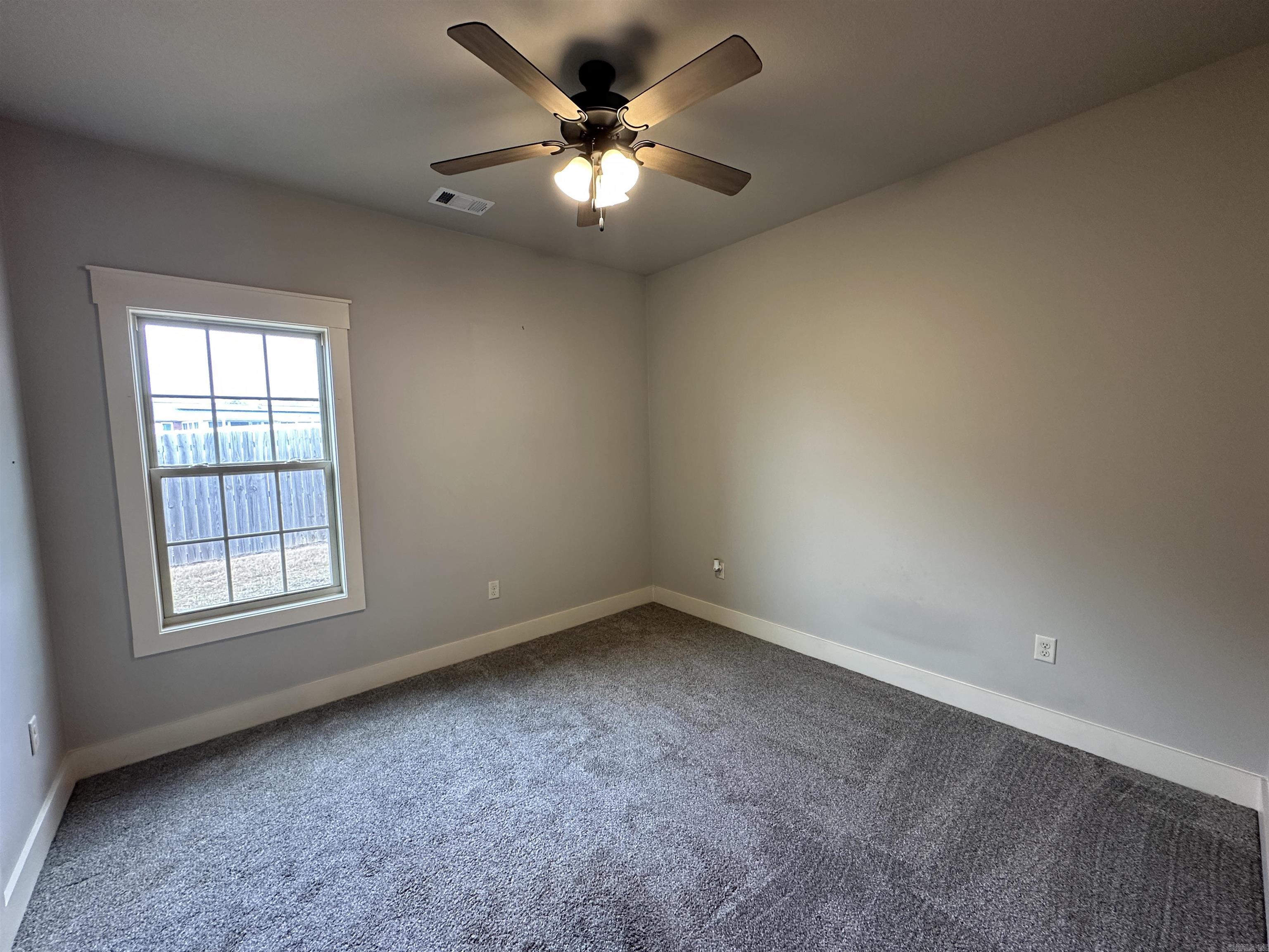 GATLIN CROSSING AT WHISPERING HI - Residential