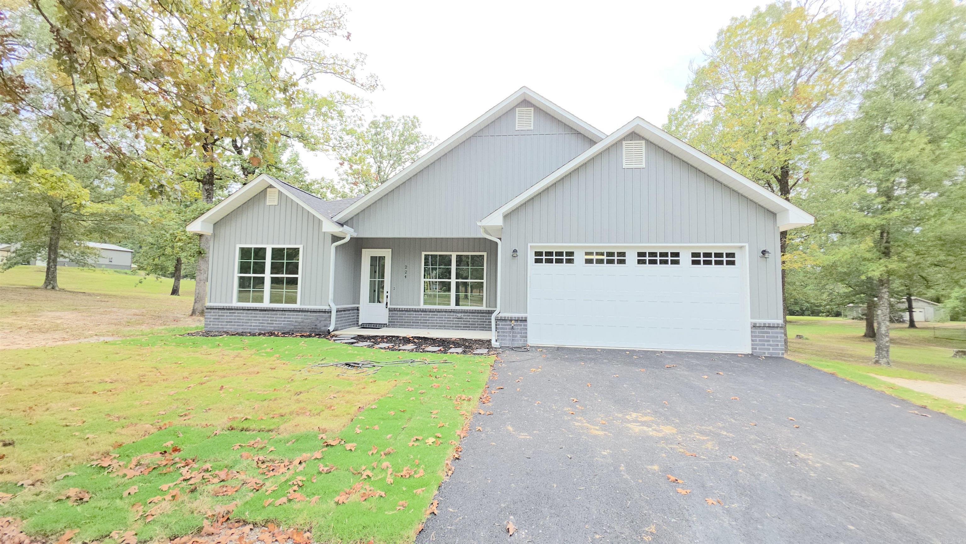 UPDATE: UPDATE: YOUR NEW HOME IS NOW COMPLETE AND MOVE IN READY! Check out the finished product in these photos! You will be enamored with this home and mesmerized by its rustic charm! You can't help but come under the spell of the mature oaks, the majestic mountain overlooking your home and the air of serenity that prevails! You will be able to spread your wings on the homes spacious 2acre lot with so much room for expansion. Located outside city limits but yet not far from town. This home will be equipped with 9ft ceilings, stainless steel appliances, wood/gas fireplace, crown molding and much more! An attachment with additional energy and features can be provided. Stay tuned for more updates on this property.