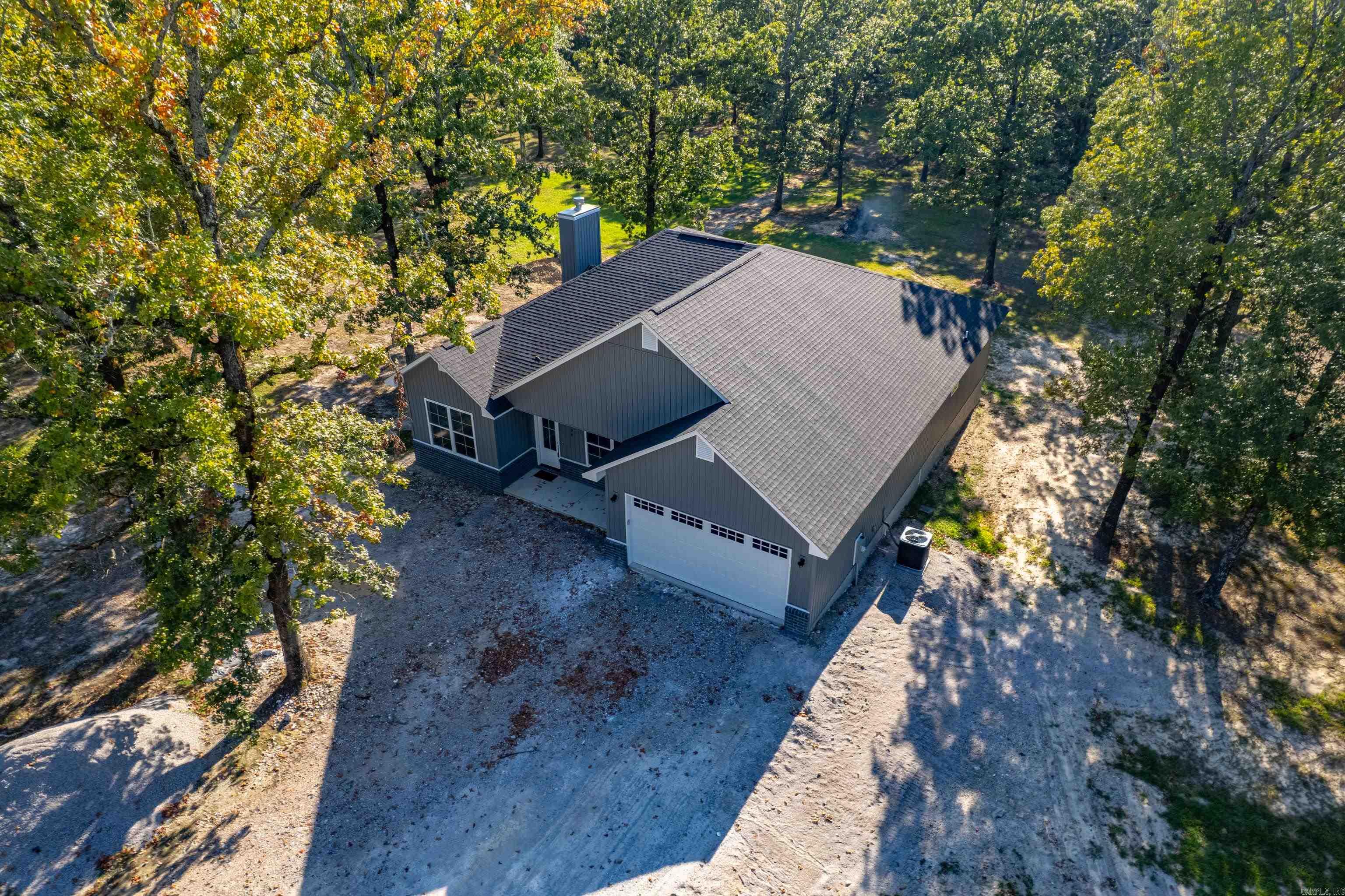 Lake Hamilton-Outside - Residential