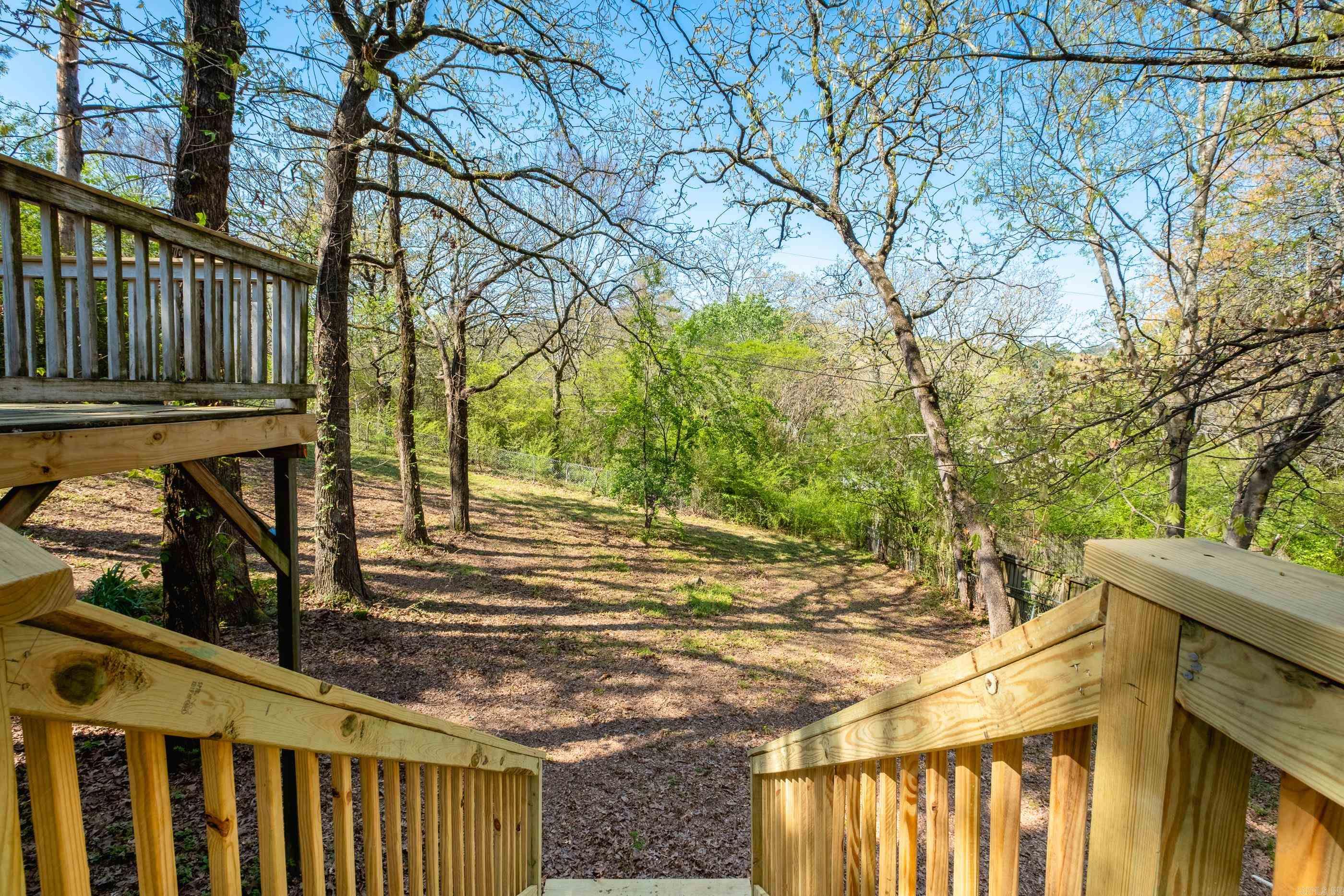 MARLOWE MANOR - Residential