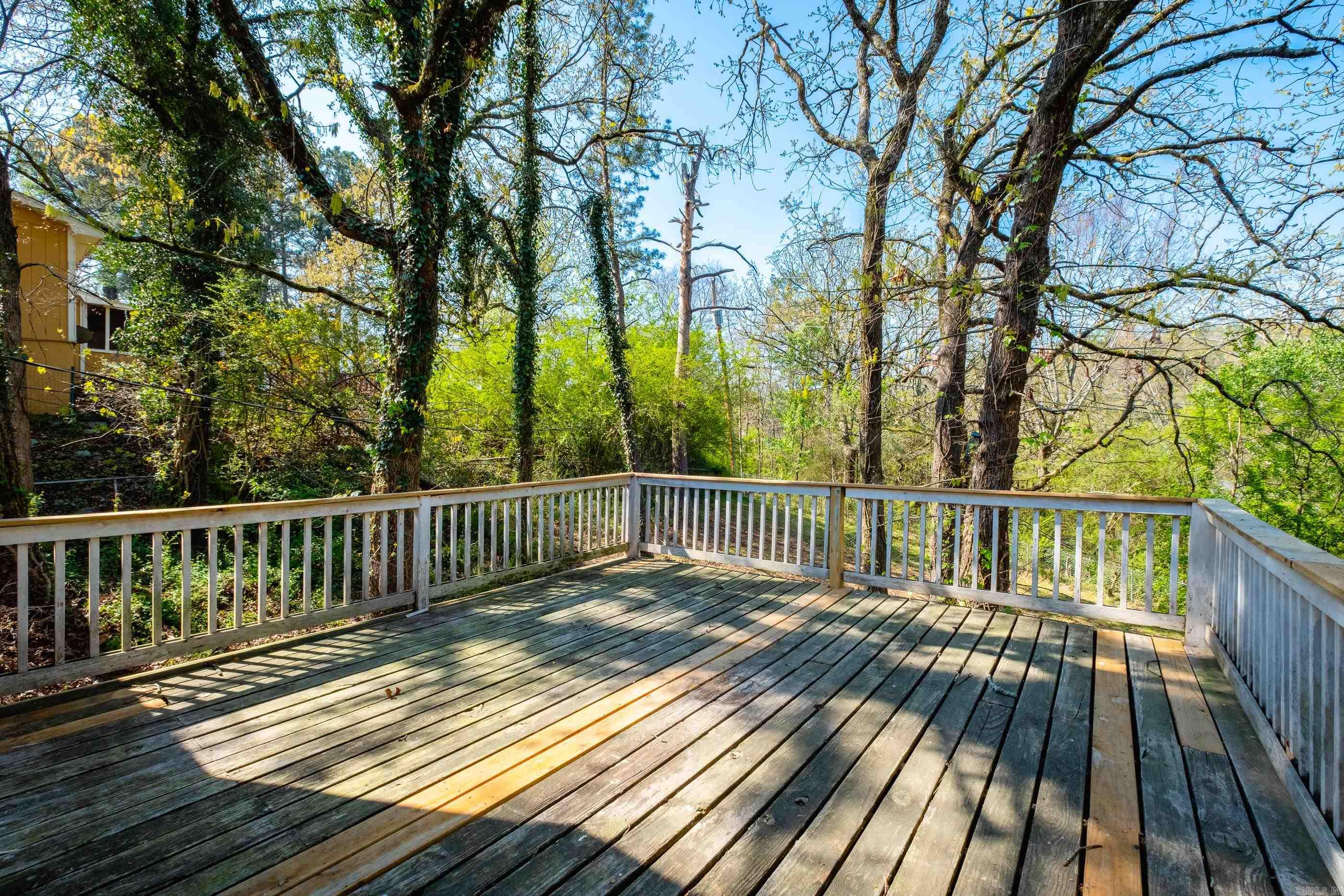 MARLOWE MANOR - Residential