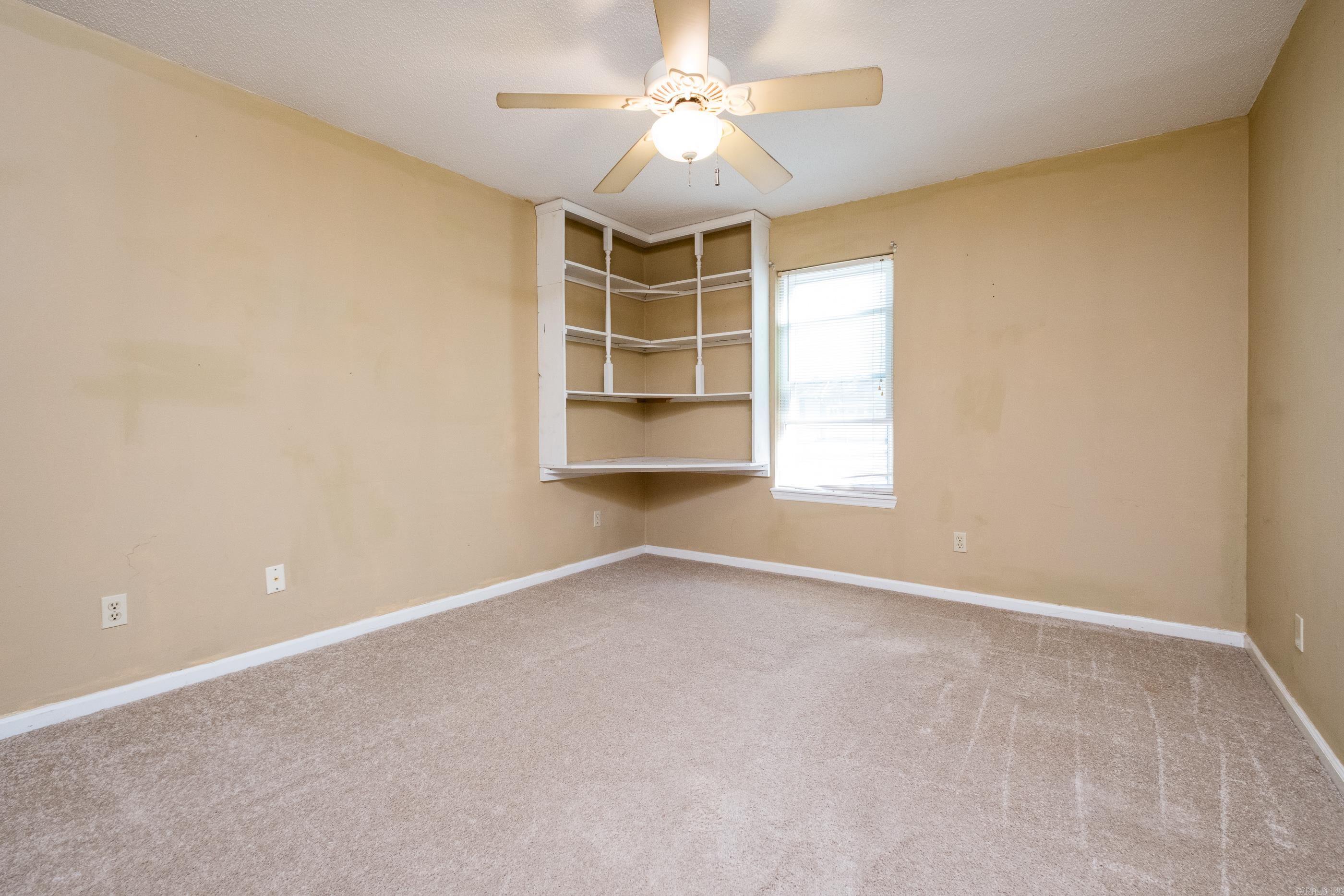 MARLOWE MANOR - Residential