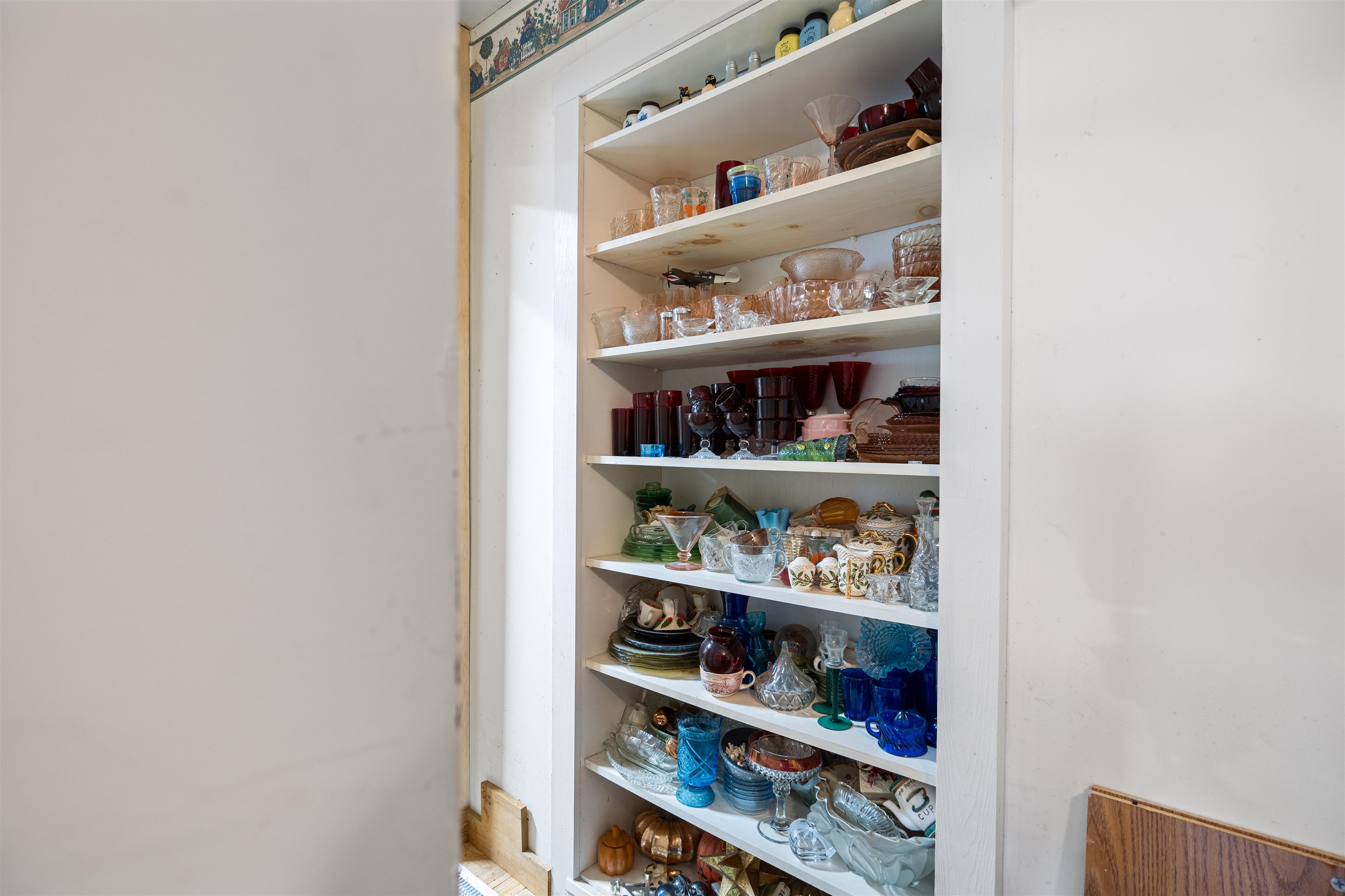 White Horse Mountain - Residential