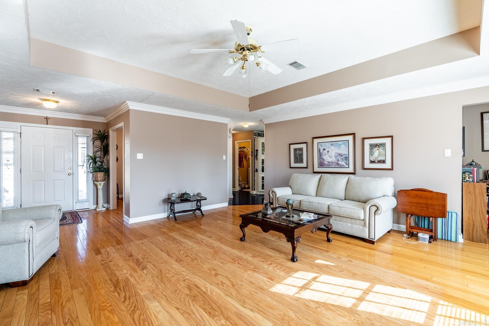 CUTTER RIDGE - Residential