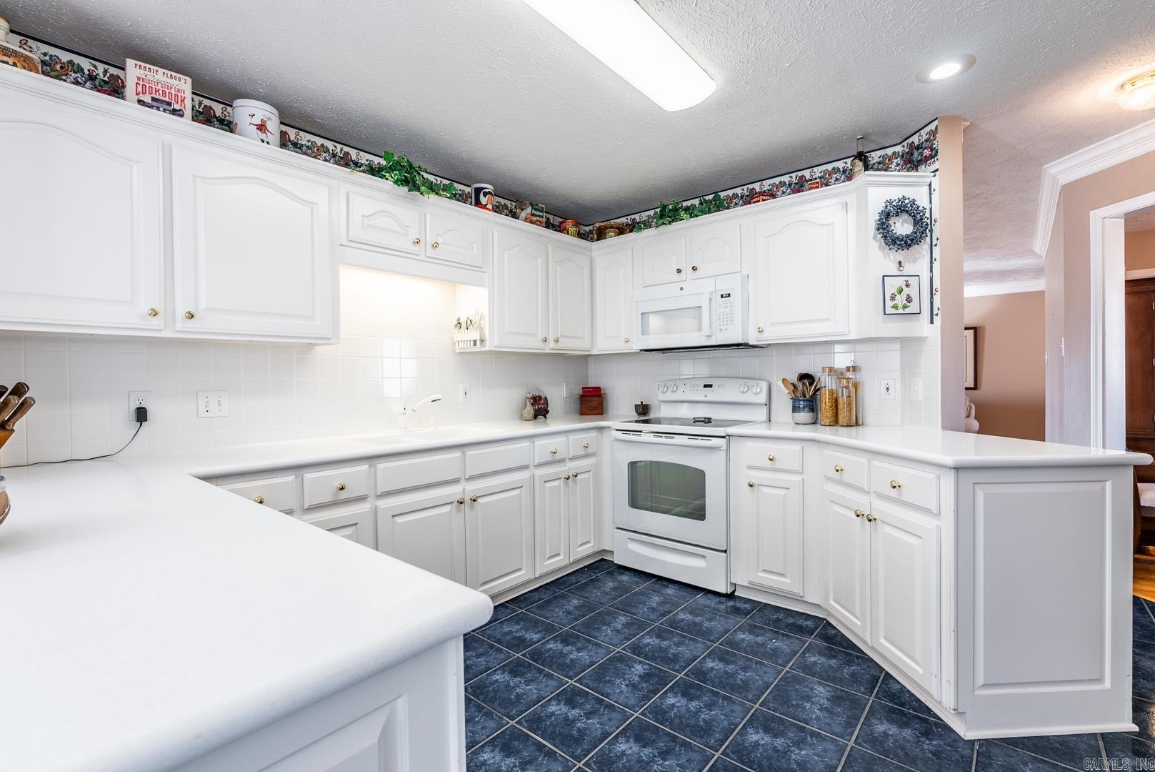 CUTTER RIDGE - Residential