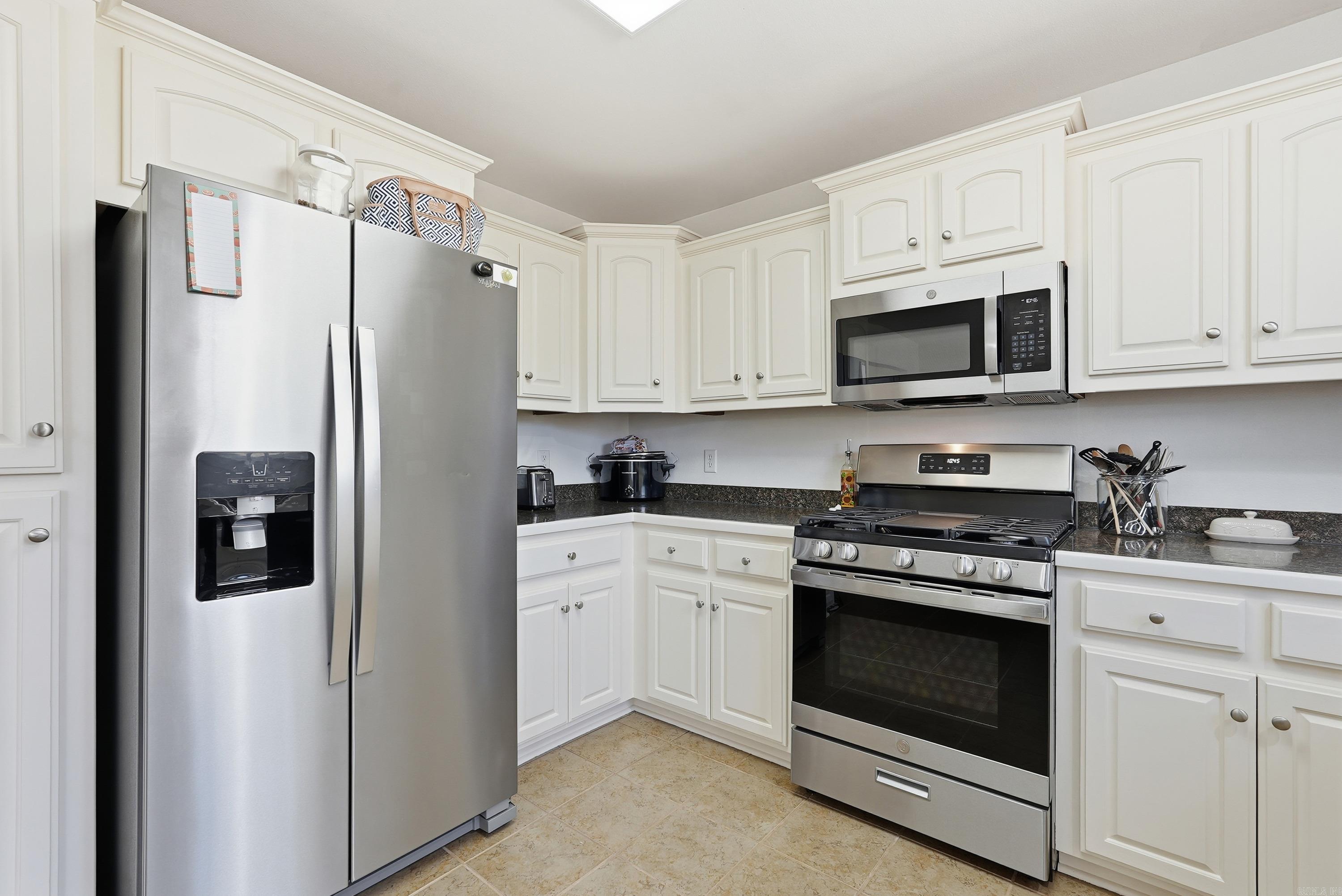 MEADOW RIDGE - Residential