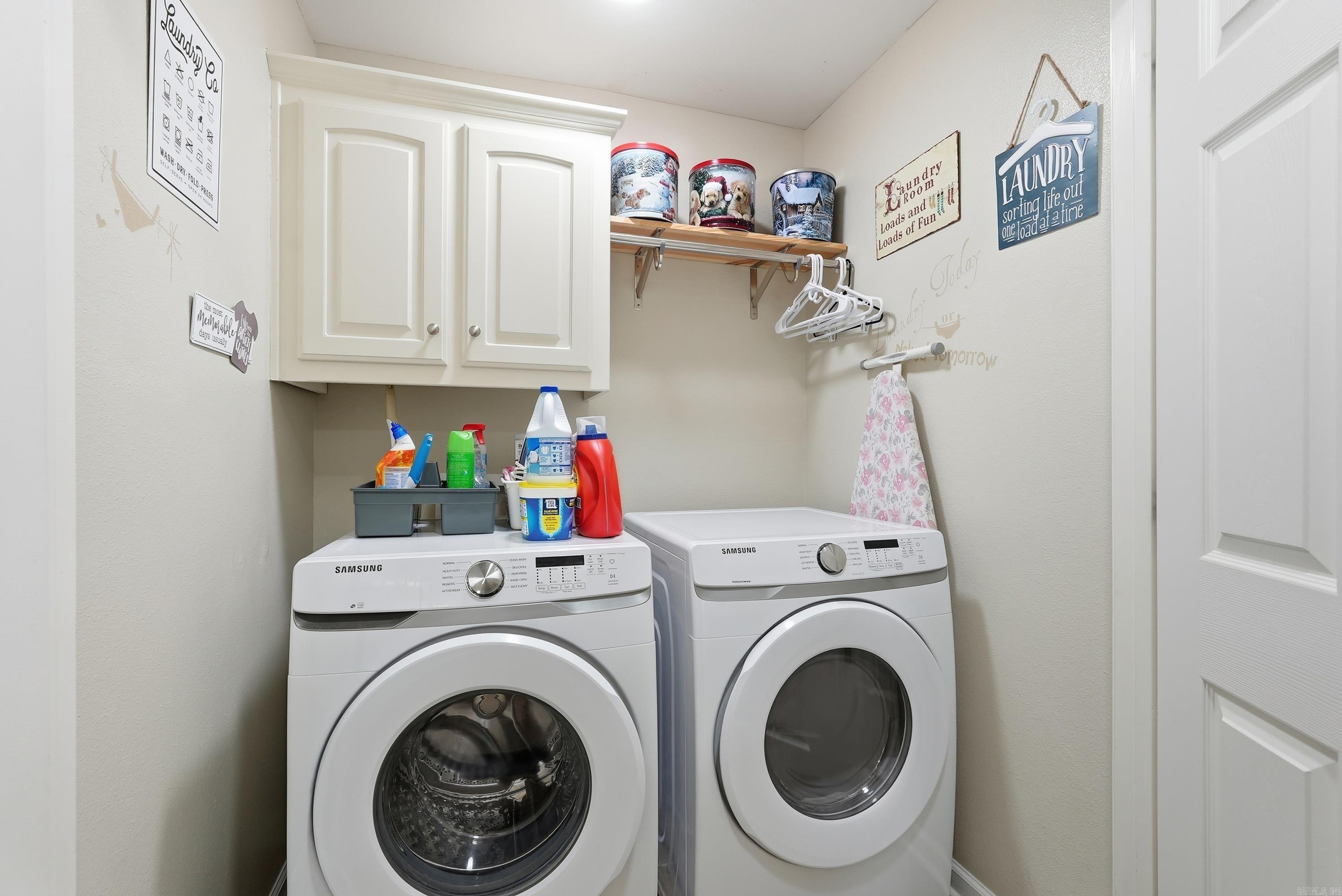 MEADOW RIDGE - Residential