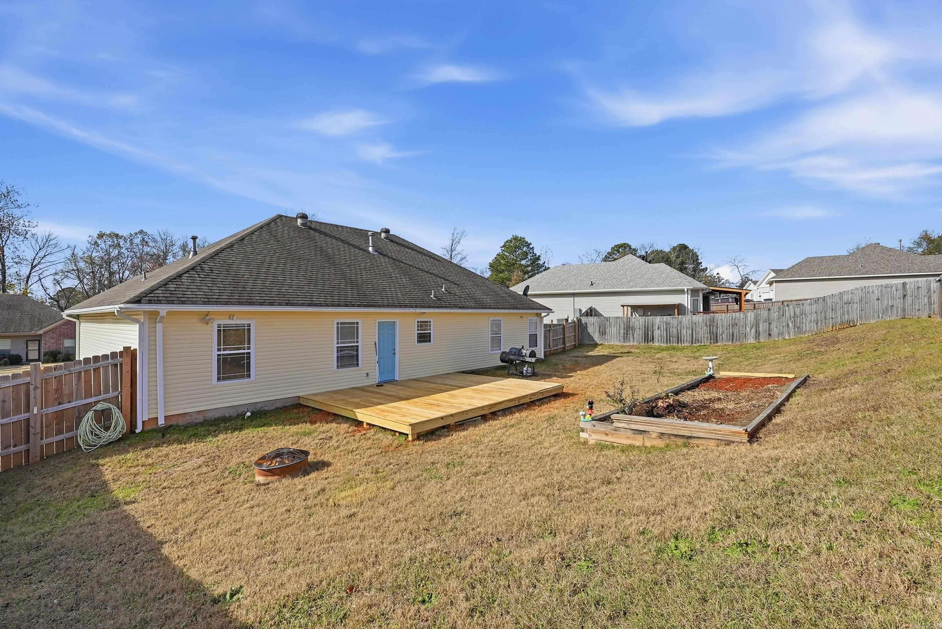 MEADOW RIDGE - Residential