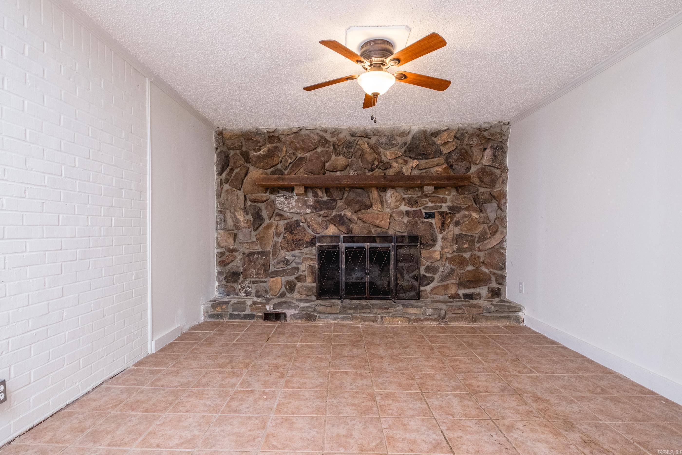 CHERRY & COX - Residential