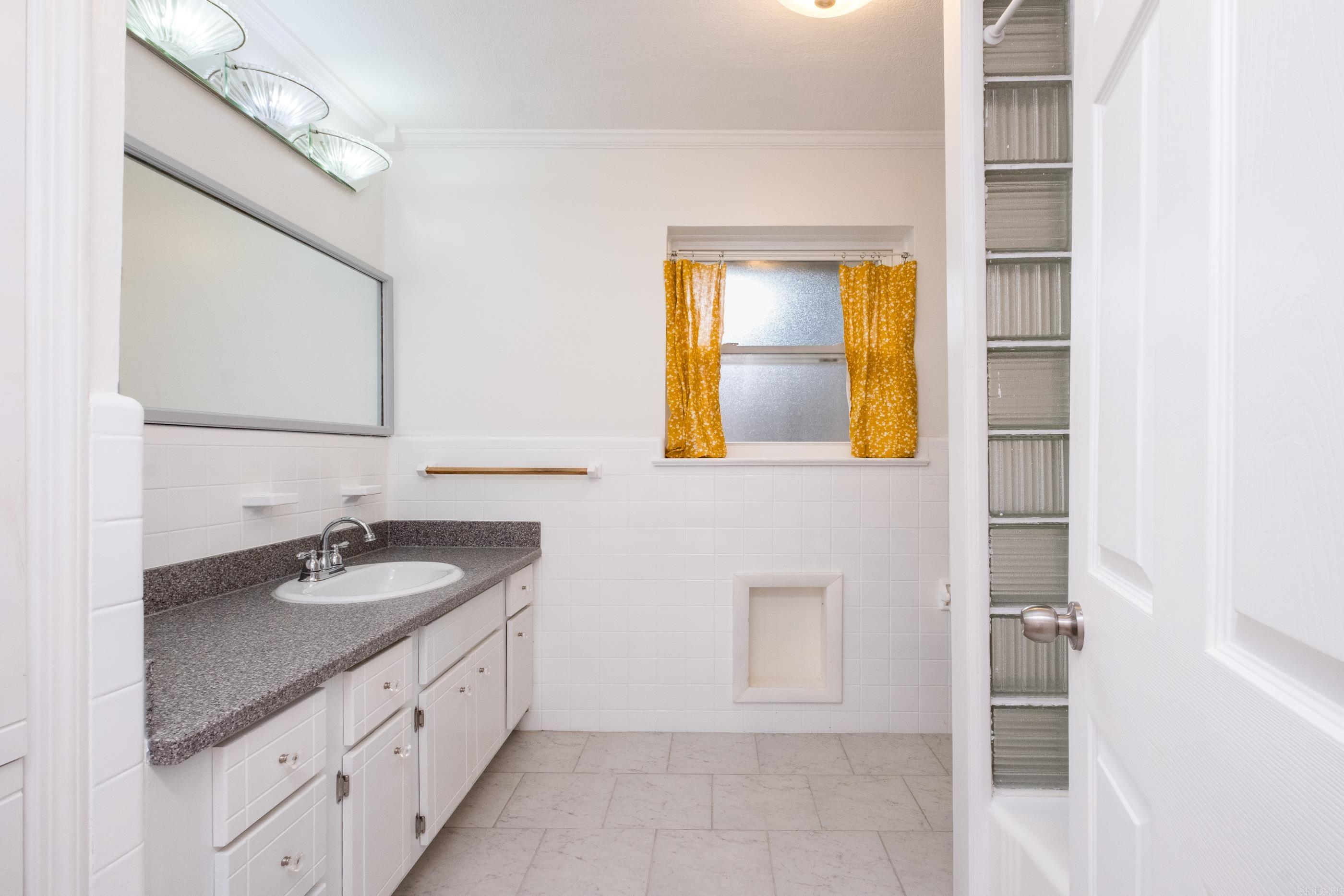 CHERRY & COX - Residential