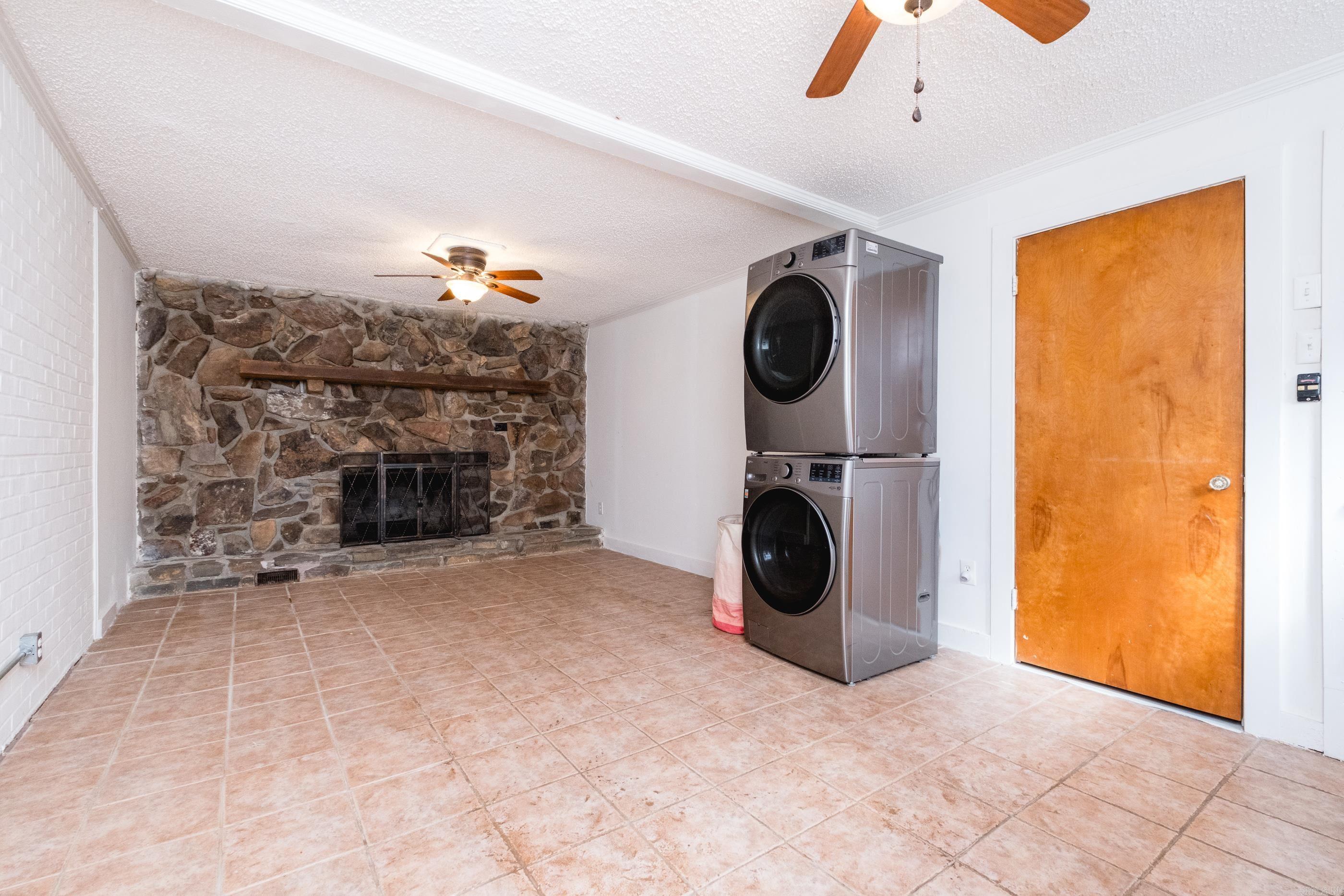 CHERRY & COX - Residential