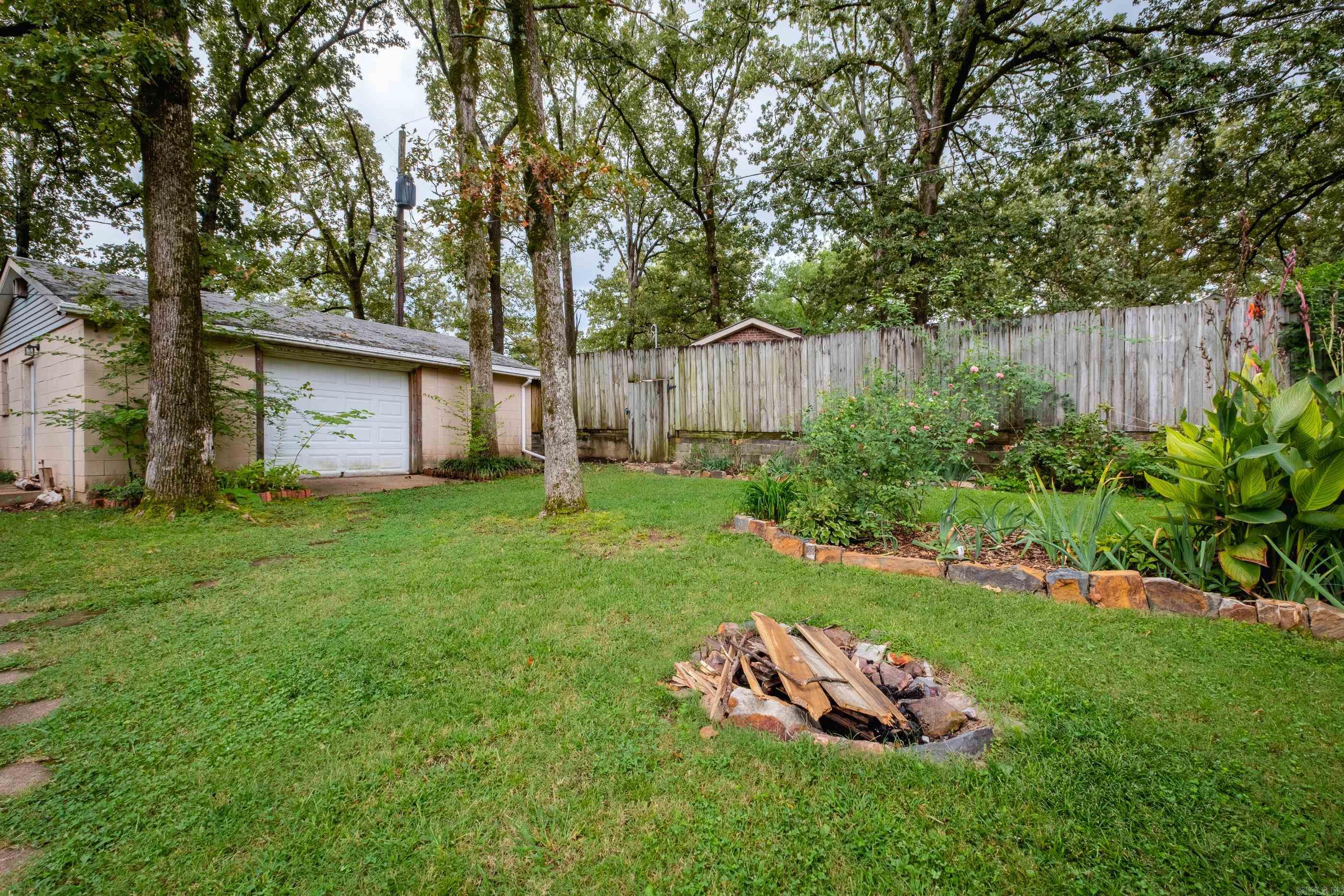 CHERRY & COX - Residential