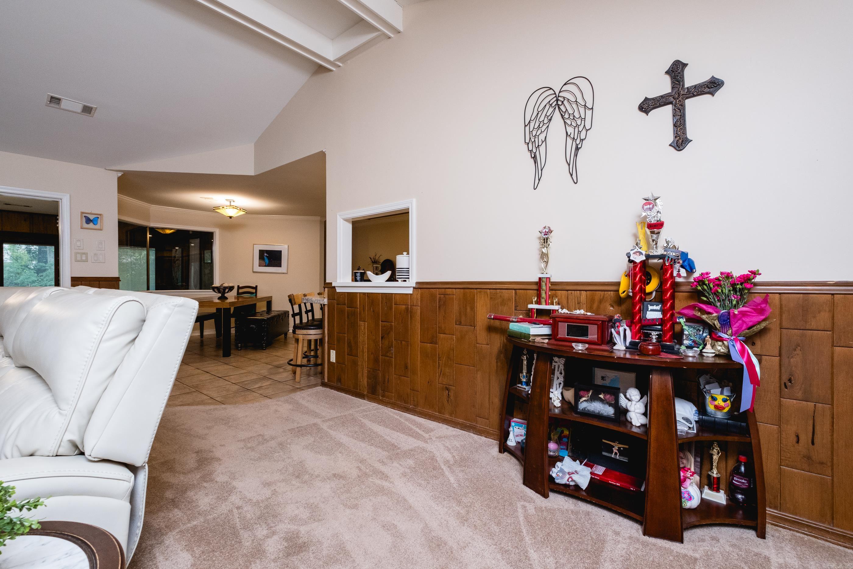 MAUMELLE CLUB MANOR TO CRYSTAL - Residential