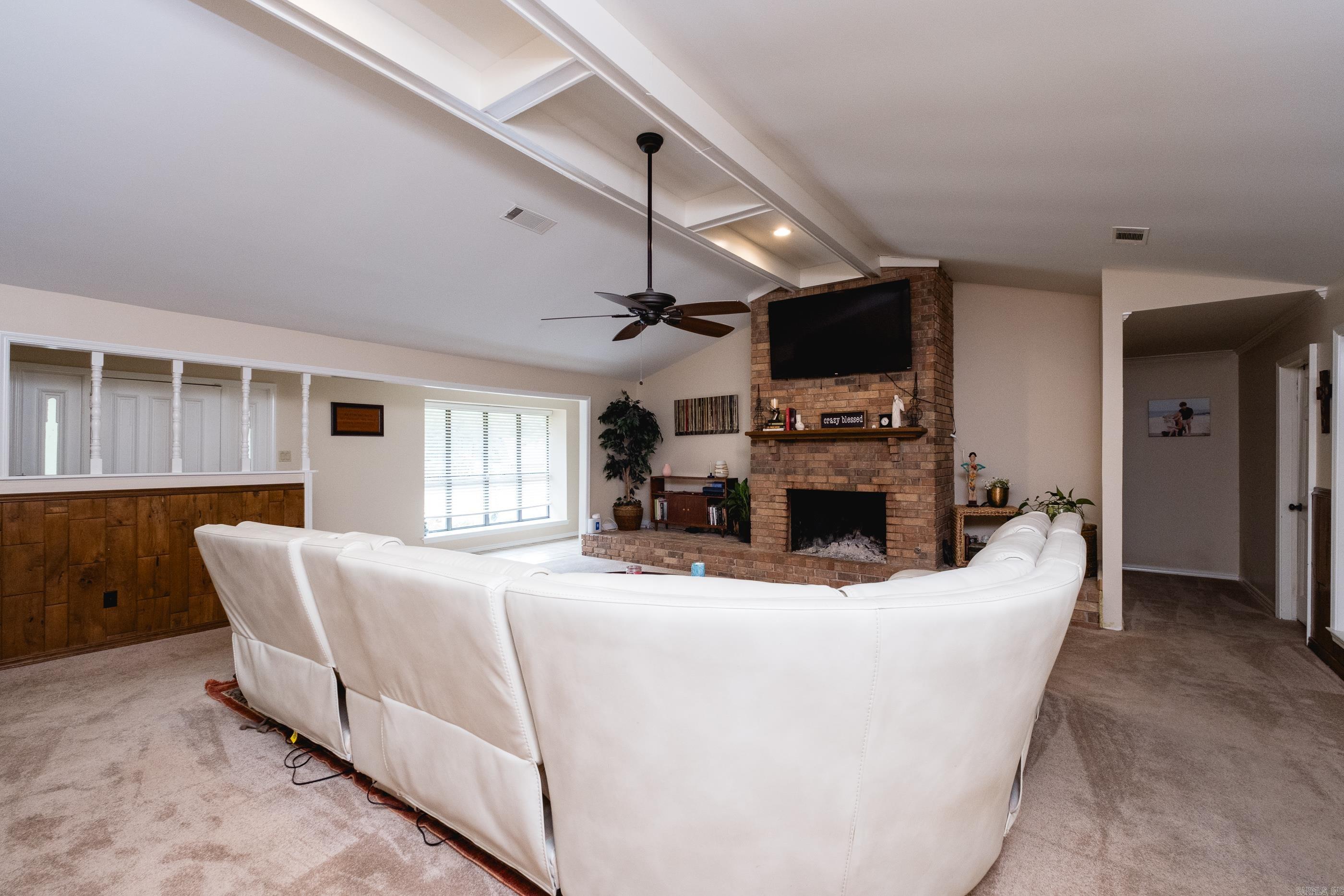 MAUMELLE CLUB MANOR TO CRYSTAL - Residential