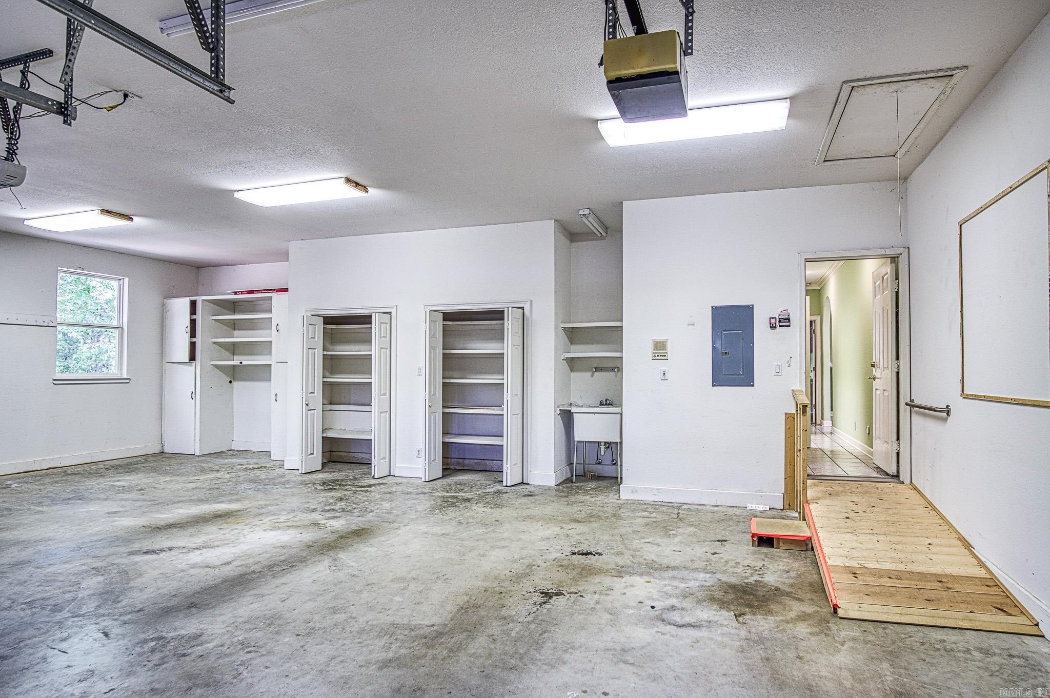 SACEDON - Residential