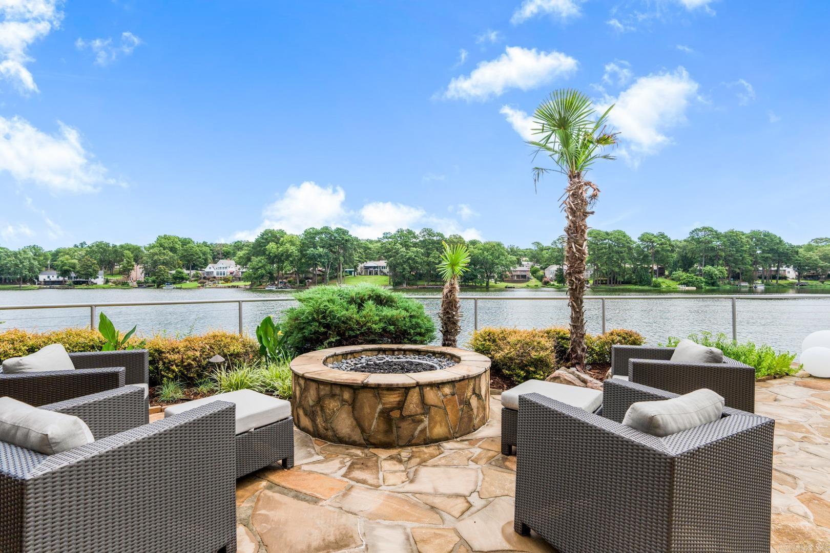 LAKEWOOD - Residential